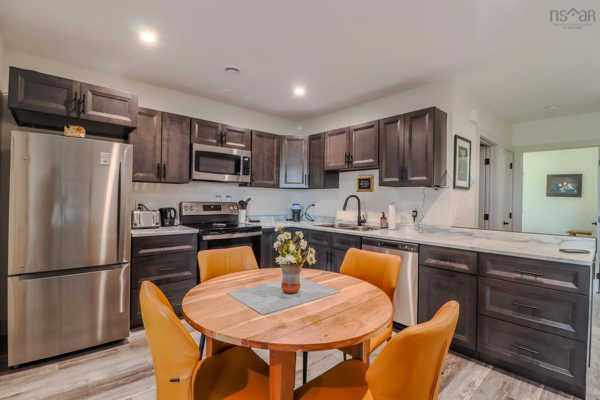 95 Sunnydale Drive, Westmount, NS B1R 1J4, 10 Bedrooms Bedrooms, ,Residential Income,For Sale,Sunnydale,202518278