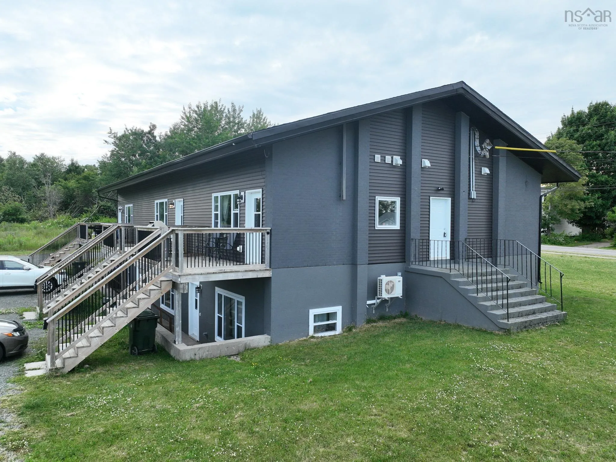95 Sunnydale Drive, Westmount, NS B1R 1J4, 10 Bedrooms Bedrooms, ,Residential Income,For Sale,Sunnydale,202518278