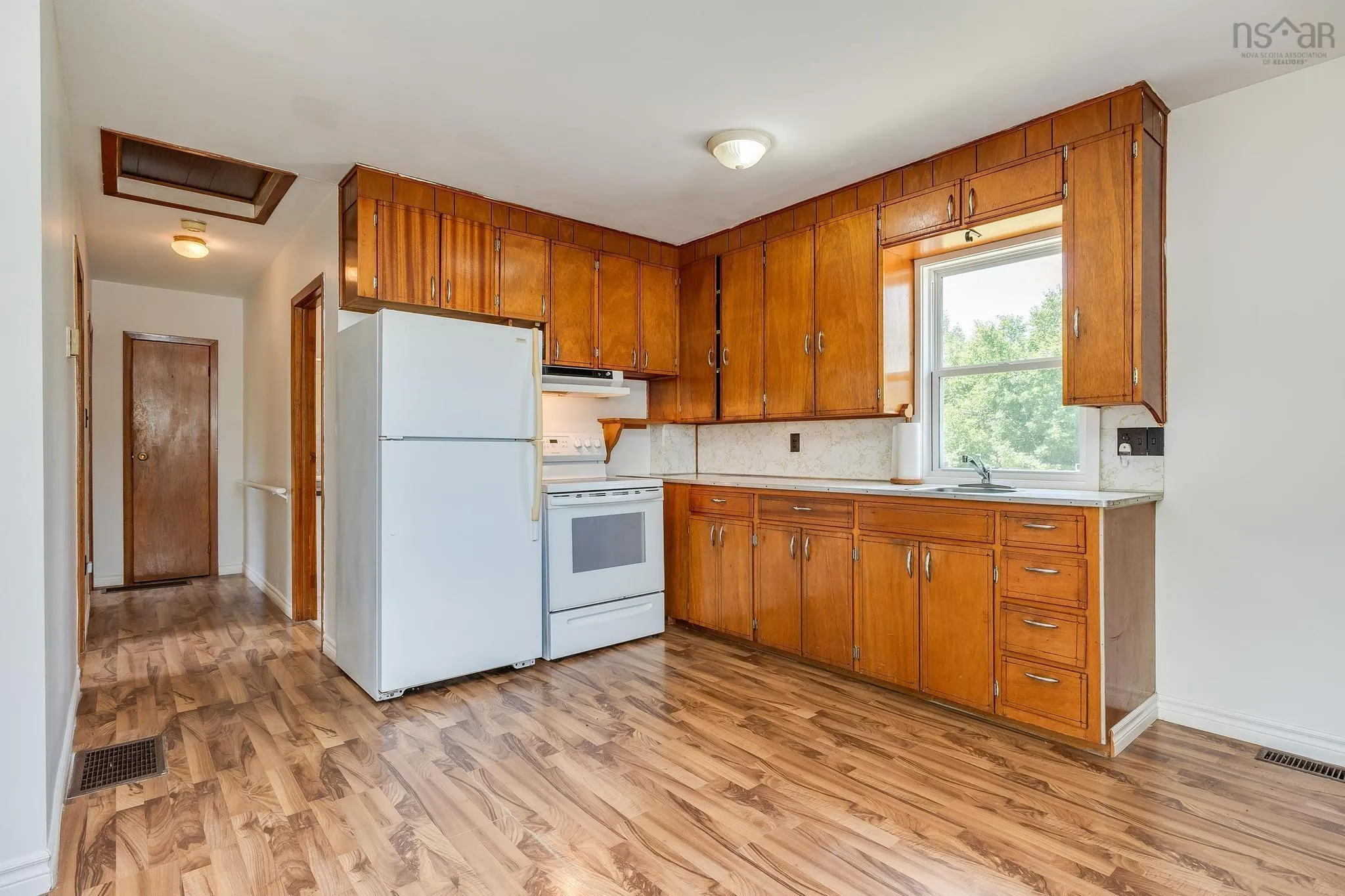 3148 Highway 3, East Chester, NS B0J 1J0, 2 Bedrooms Bedrooms, ,1 BathroomBathrooms,Residential,For Sale,Highway 3,202518606