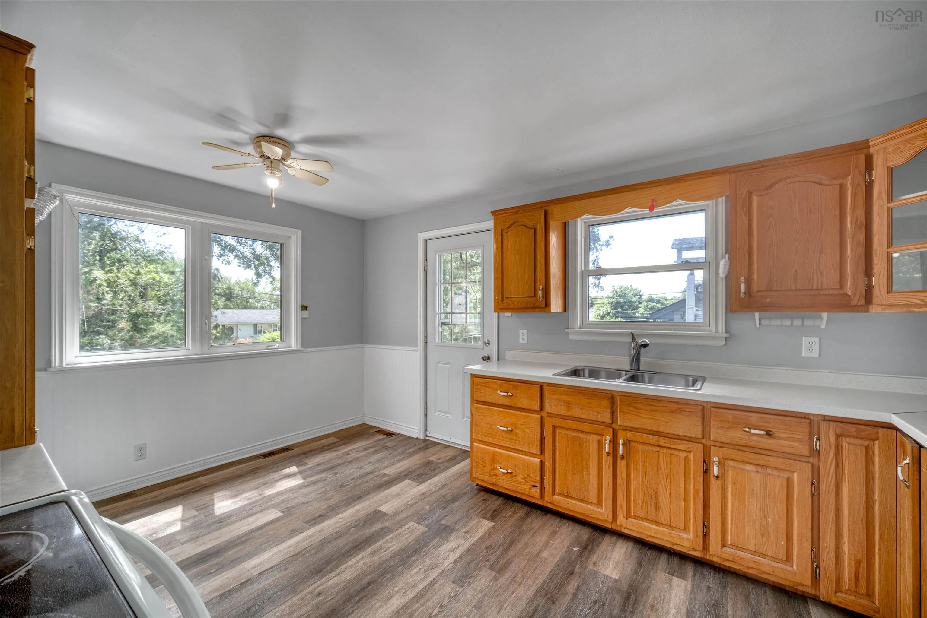 B-34 Raymond Drive, Lower Sackville, NS B4C 1H1, 5 Bedrooms Bedrooms, ,Residential Income,For Sale,Raymond,202517968