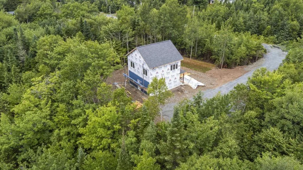 25 Jan Marie Drive, Lawrencetown, NS B2Z 1E2, 3 Bedrooms Bedrooms, ,2 BathroomsBathrooms,Residential,For Sale,Jan Marie,202519676