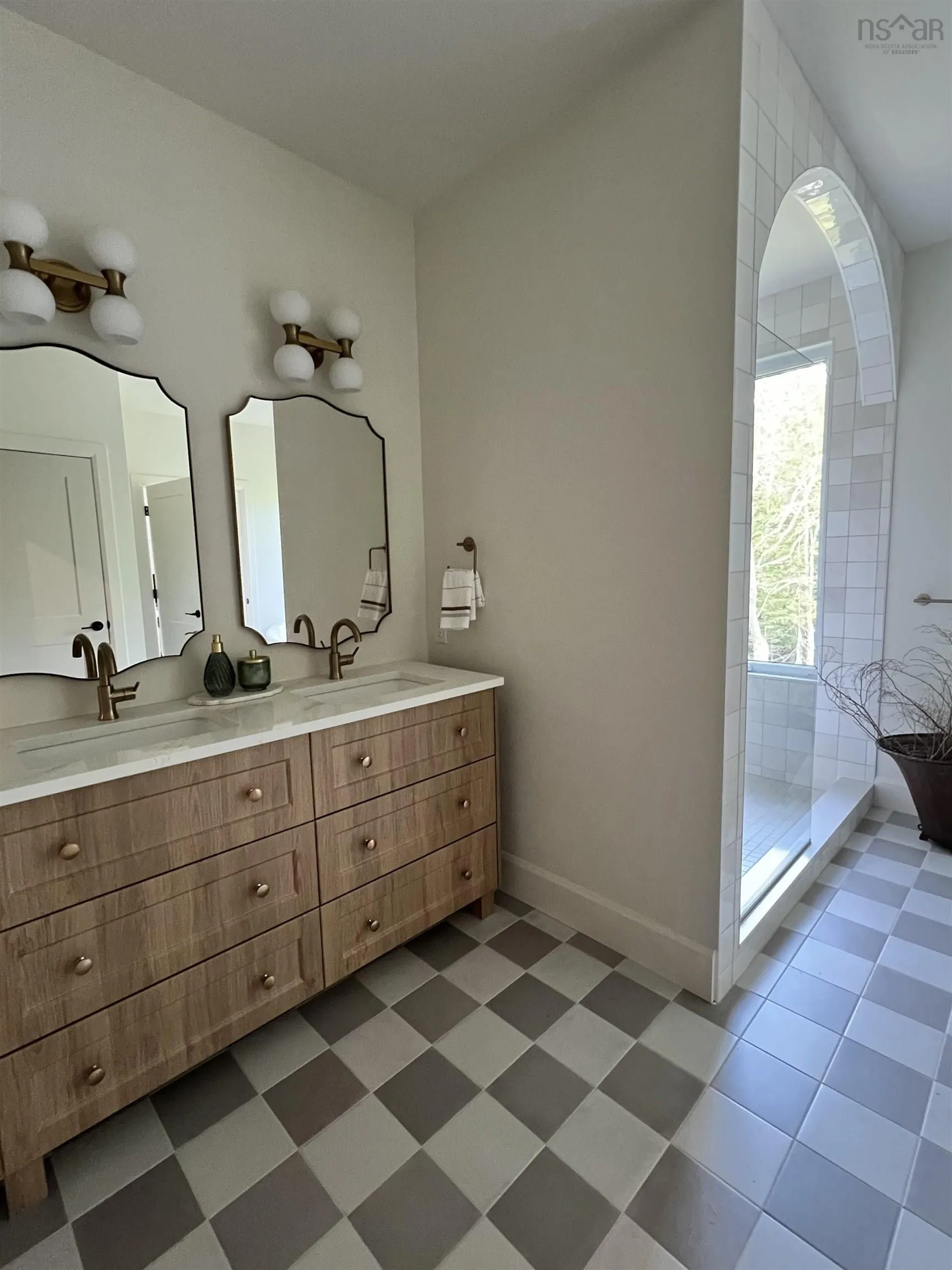 67 Heatherton Crescent, Fall River, NS B2T 0V2, 5 Bedrooms Bedrooms, ,4 BathroomsBathrooms,Residential,For Sale,Heatherton,202513471