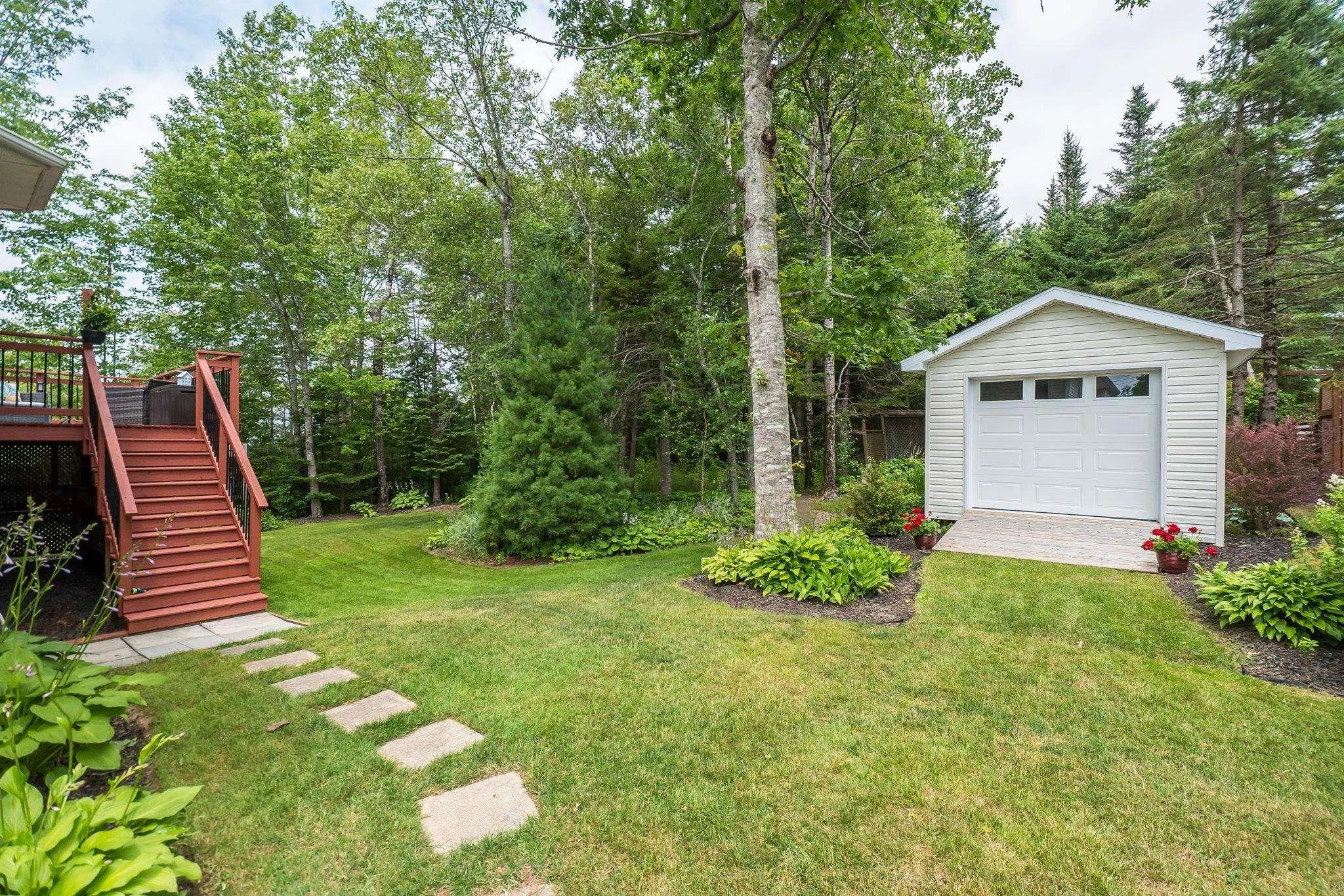 6 Mckenzie Court, Enfield, NS B2T 1J7, 3 Bedrooms Bedrooms, ,3 BathroomsBathrooms,Residential,For Sale,Mckenzie,202518696