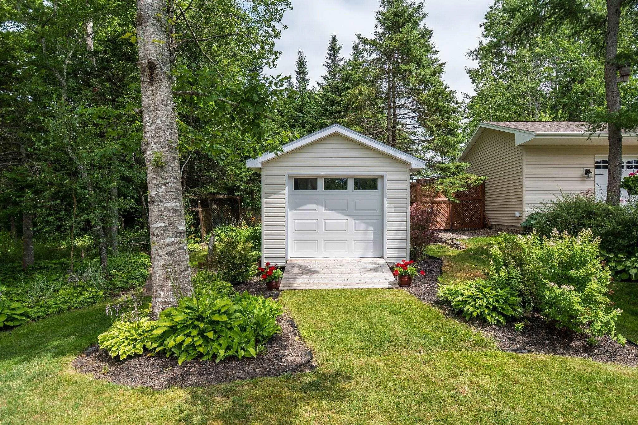 6 Mckenzie Court, Enfield, NS B2T 1J7, 3 Bedrooms Bedrooms, ,3 BathroomsBathrooms,Residential,For Sale,Mckenzie,202518696