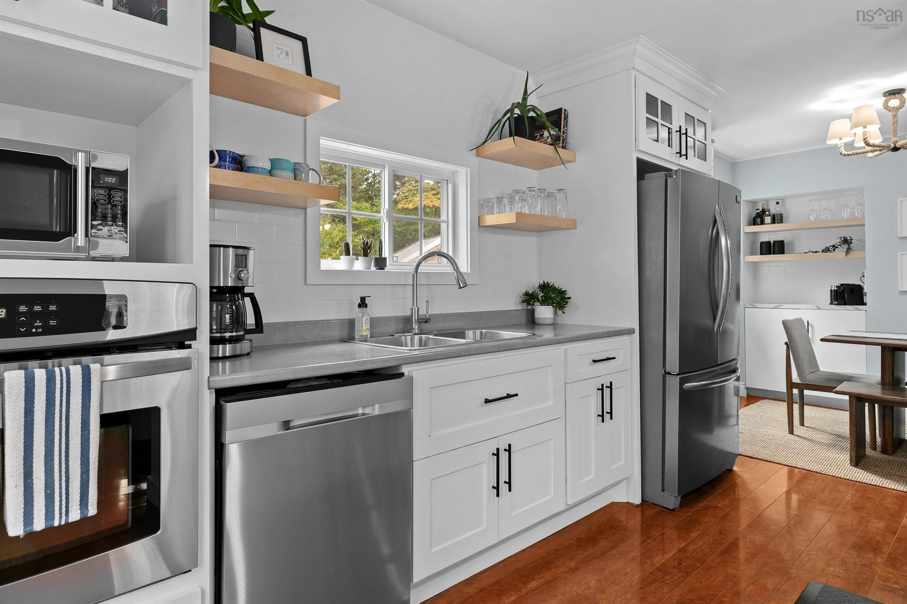 11504 Peggys Cove Road, Seabright, NS B3Z 2Y9, 2 Bedrooms Bedrooms, ,1 BathroomBathrooms,Residential,For Sale,Peggys Cove,202522847