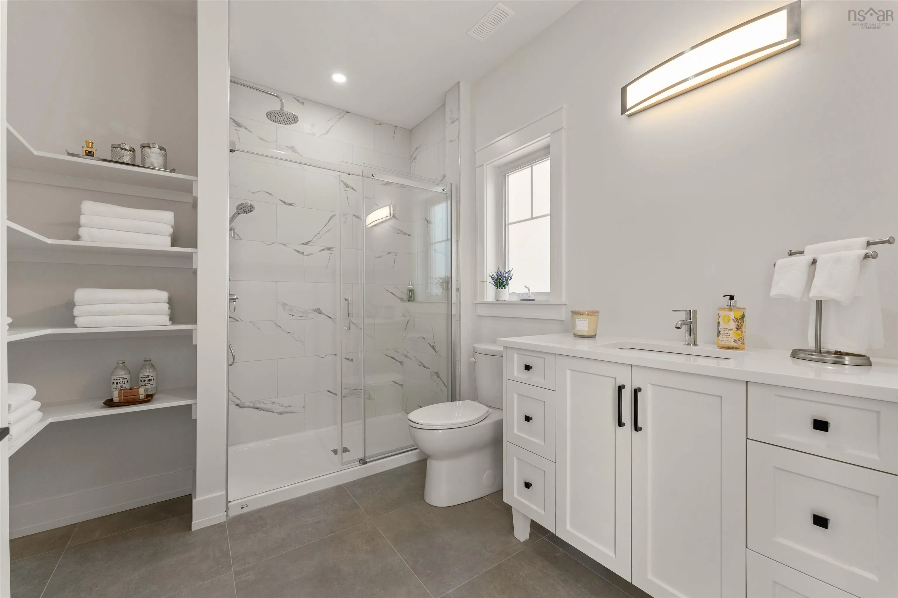 667 Shad Point Parkway, Blind Bay Ns B3z 4c1, 3 Bedrooms Bedrooms, ,2 BathroomsBathrooms,Residential,For Sale,Shad Point,202408224