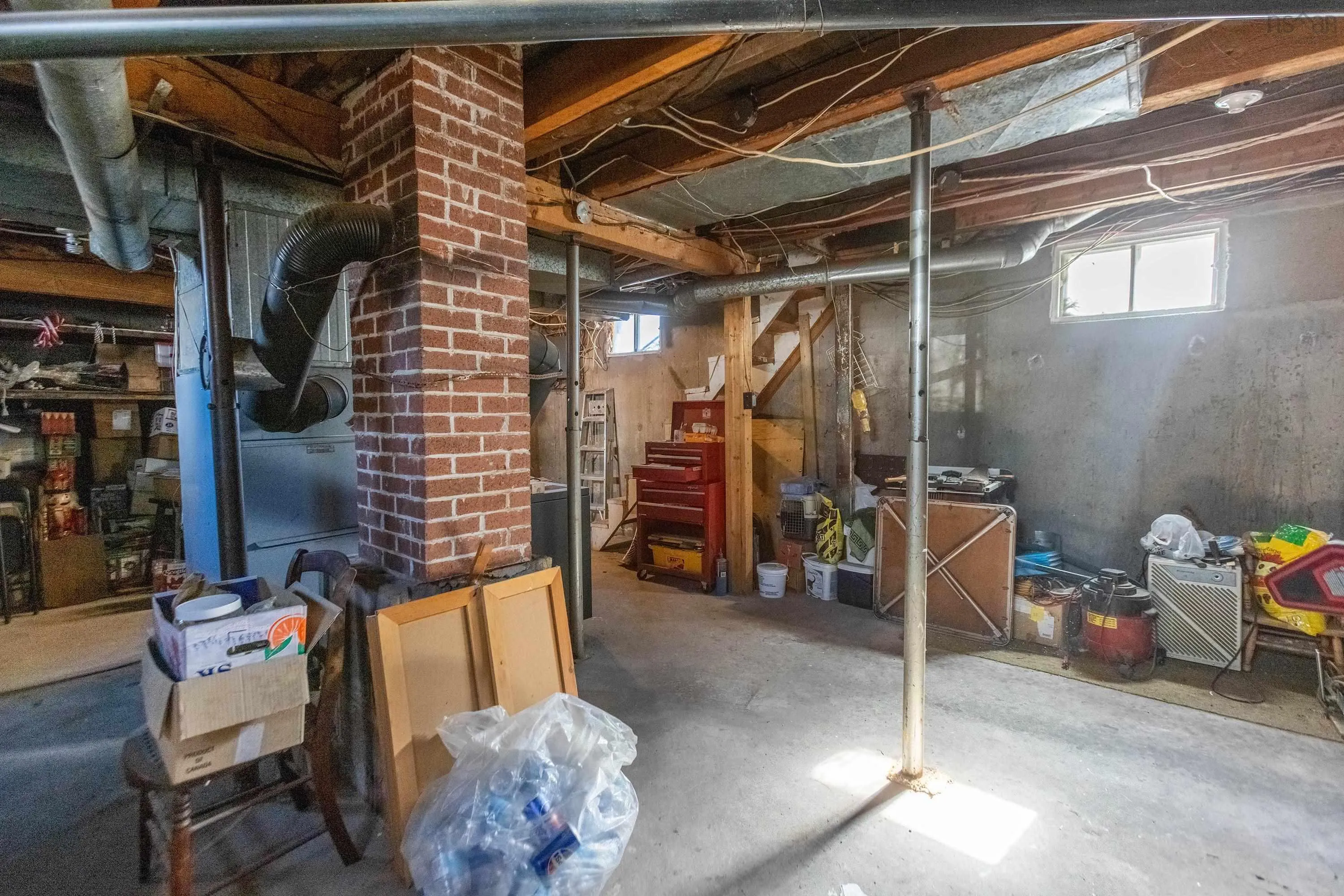 29 South Albion Street, Amherst, NS B4H 2W3, 2 Bedrooms Bedrooms, ,2 BathroomsBathrooms,Residential,For Sale,South Albion,202525460