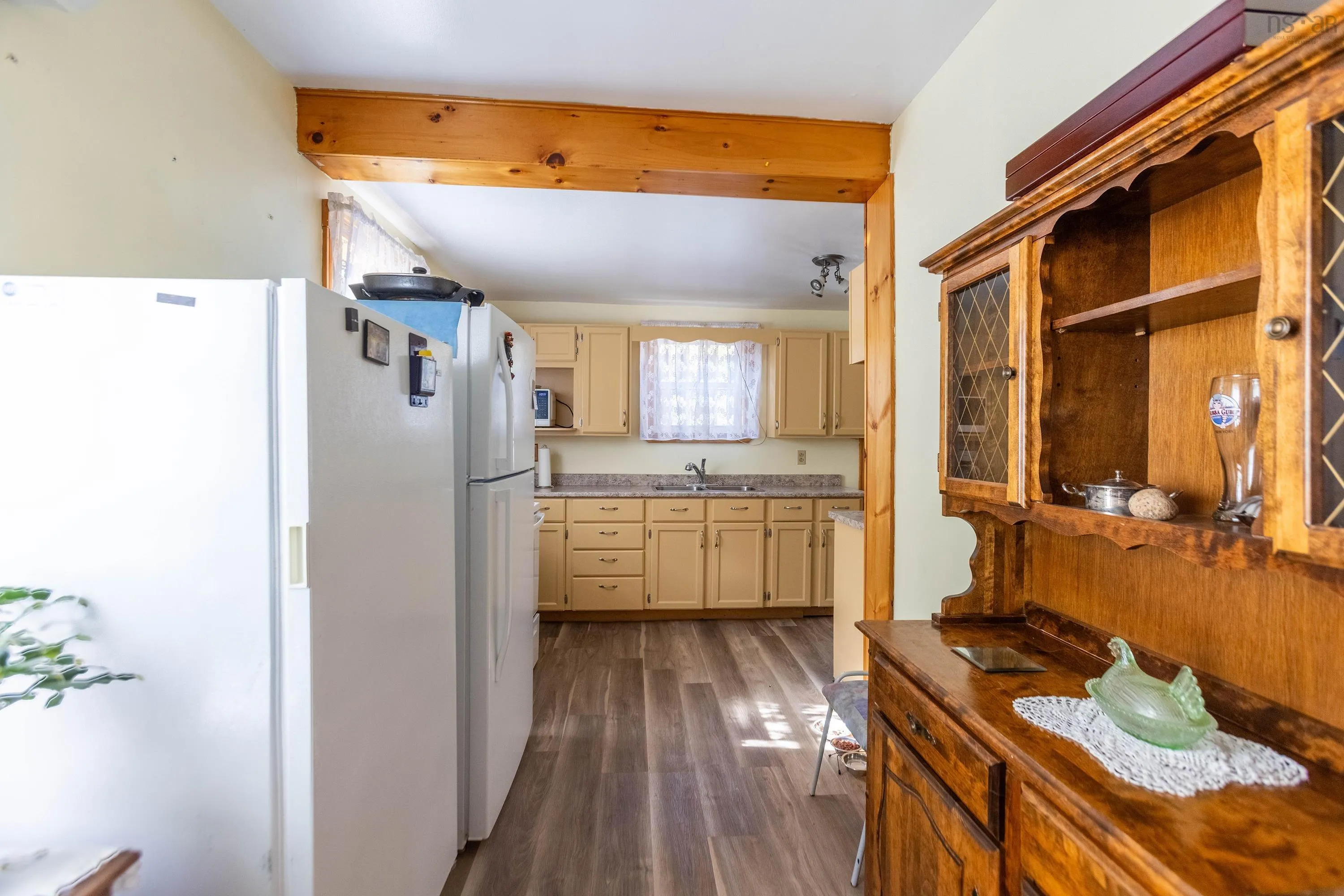 29 South Albion Street, Amherst, NS B4H 2W3, 2 Bedrooms Bedrooms, ,2 BathroomsBathrooms,Residential,For Sale,South Albion,202525460