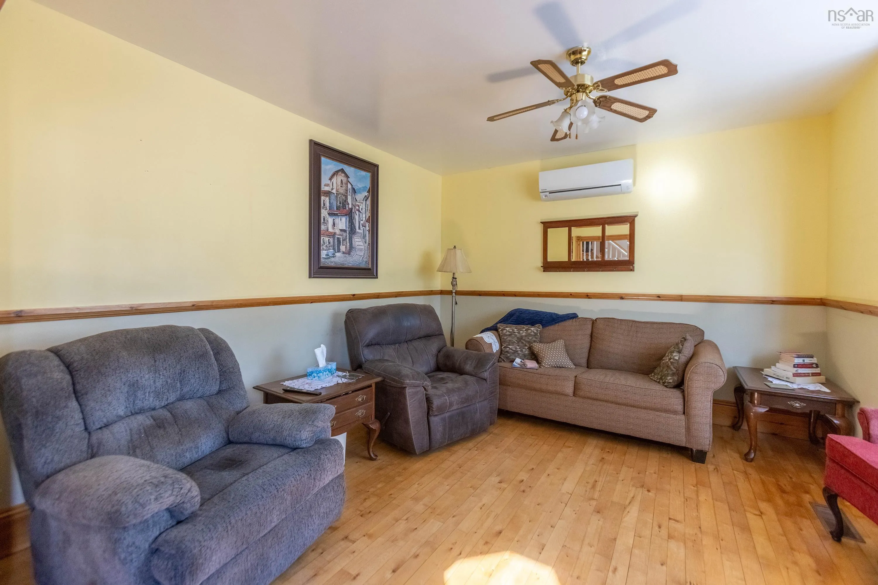 29 South Albion Street, Amherst, NS B4H 2W3, 2 Bedrooms Bedrooms, ,2 BathroomsBathrooms,Residential,For Sale,South Albion,202525460