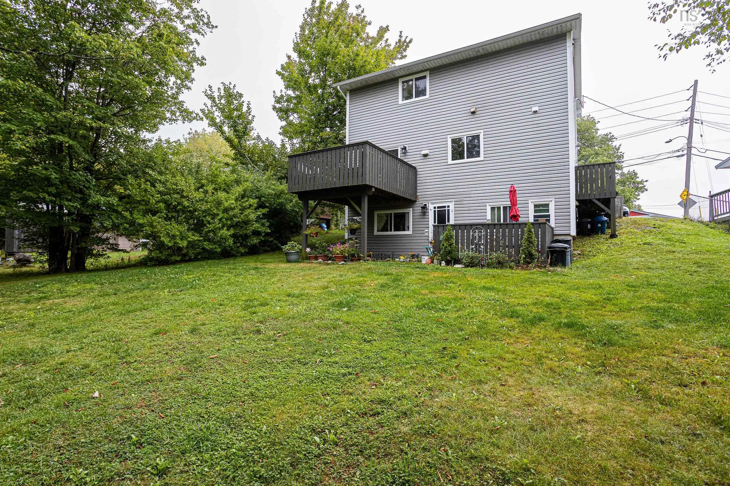 105 Smokey Drive, Lower Sackville, NS B4C 3B5, 4 Bedrooms Bedrooms, ,3 BathroomsBathrooms,Residential,For Sale,Smokey,202523388