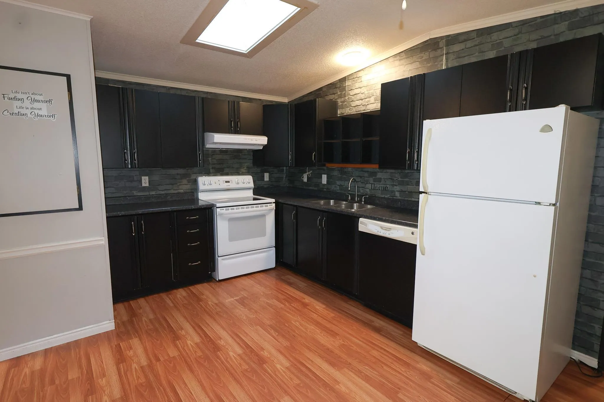 17600 & 17604 Highway 103, Italy Cross Ns B4v 0l1, 2 Bedrooms Bedrooms, ,1 BathroomBathrooms,Residential,For Sale,Highway 103,202509074