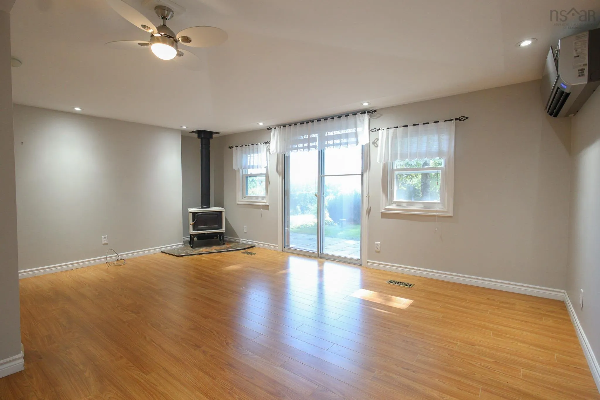 17600 & 17604 Highway 103, Italy Cross Ns B4v 0l1, 2 Bedrooms Bedrooms, ,1 BathroomBathrooms,Residential,For Sale,Highway 103,202509074