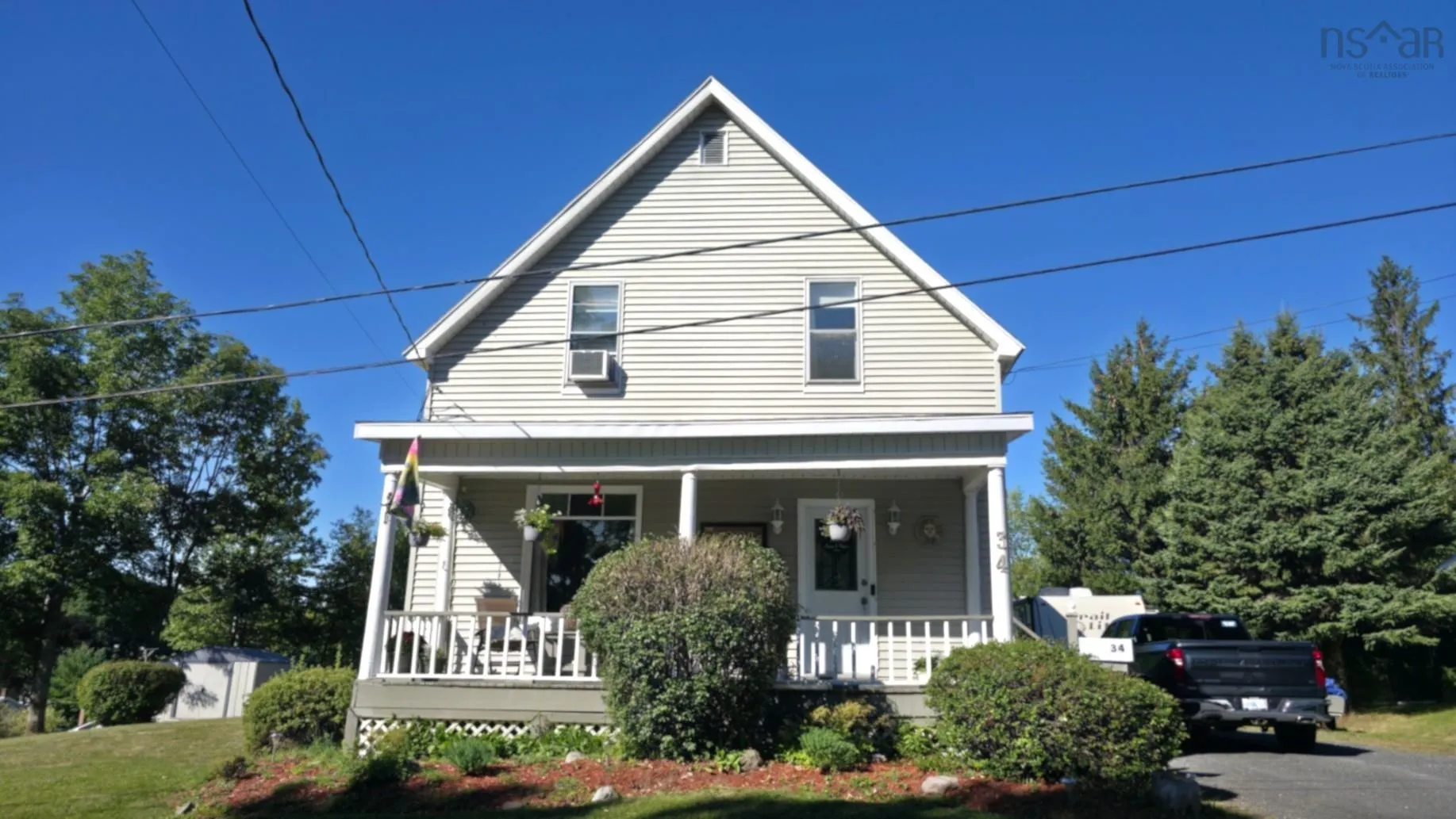 34 Duke Street, New Glasgow, NS B2H 1R1, 3 Bedrooms Bedrooms, ,2 BathroomsBathrooms,Residential,For Sale,Duke,202522275