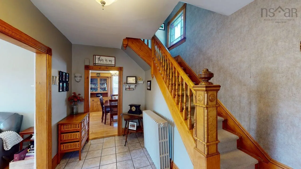 34 Duke Street, New Glasgow, NS B2H 1R1, 3 Bedrooms Bedrooms, ,2 BathroomsBathrooms,Residential,For Sale,Duke,202522275