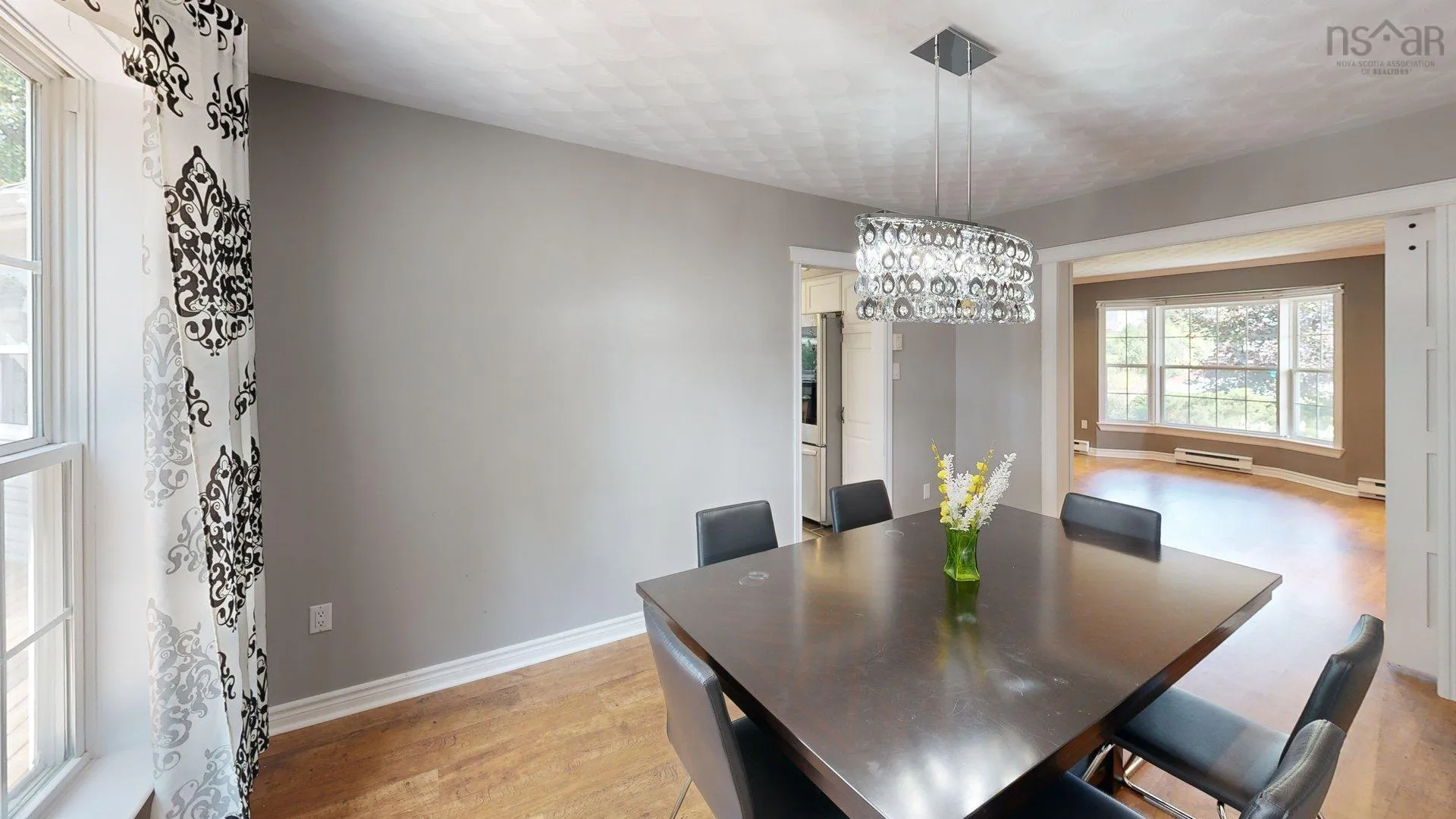 40 Saratoga Drive, Dartmouth, NS B2X 3P9, 5 Bedrooms Bedrooms, ,4 BathroomsBathrooms,Residential,For Sale,Saratoga Drive,202520324