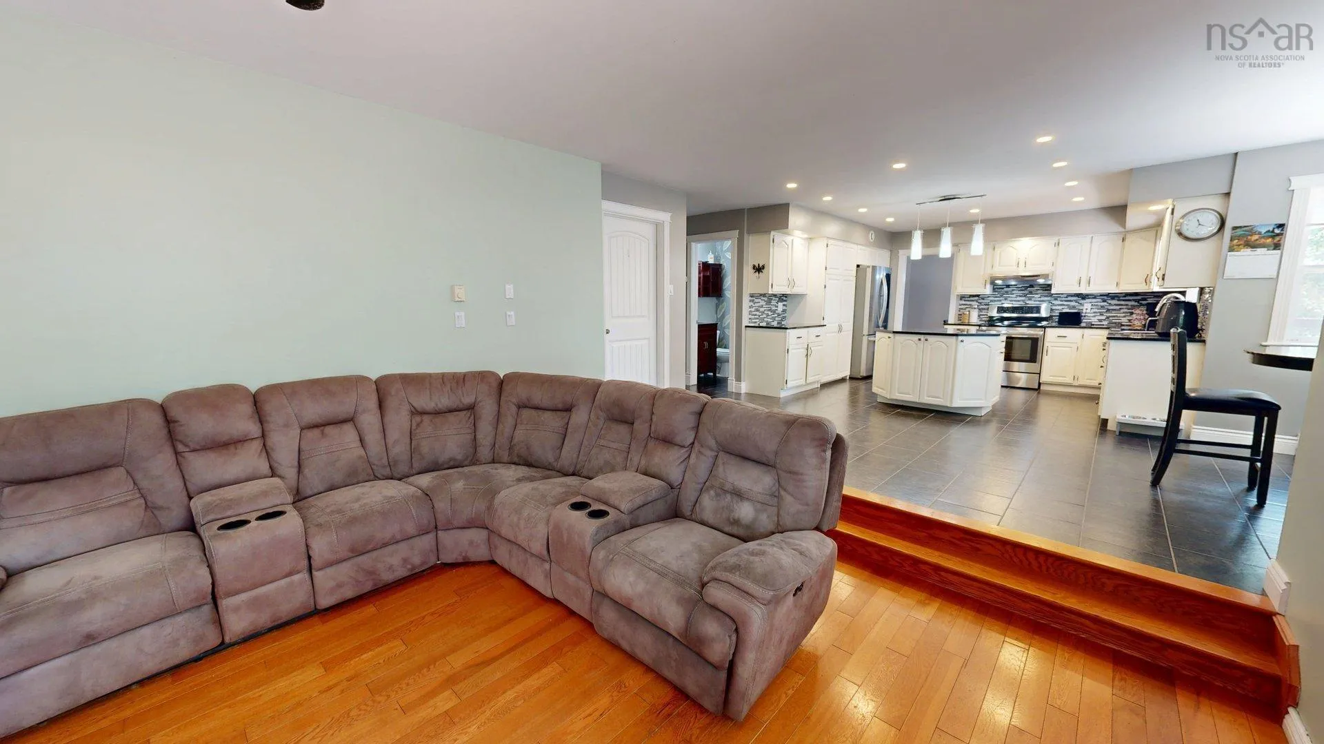 40 Saratoga Drive, Dartmouth, NS B2X 3P9, 5 Bedrooms Bedrooms, ,4 BathroomsBathrooms,Residential,For Sale,Saratoga Drive,202520324