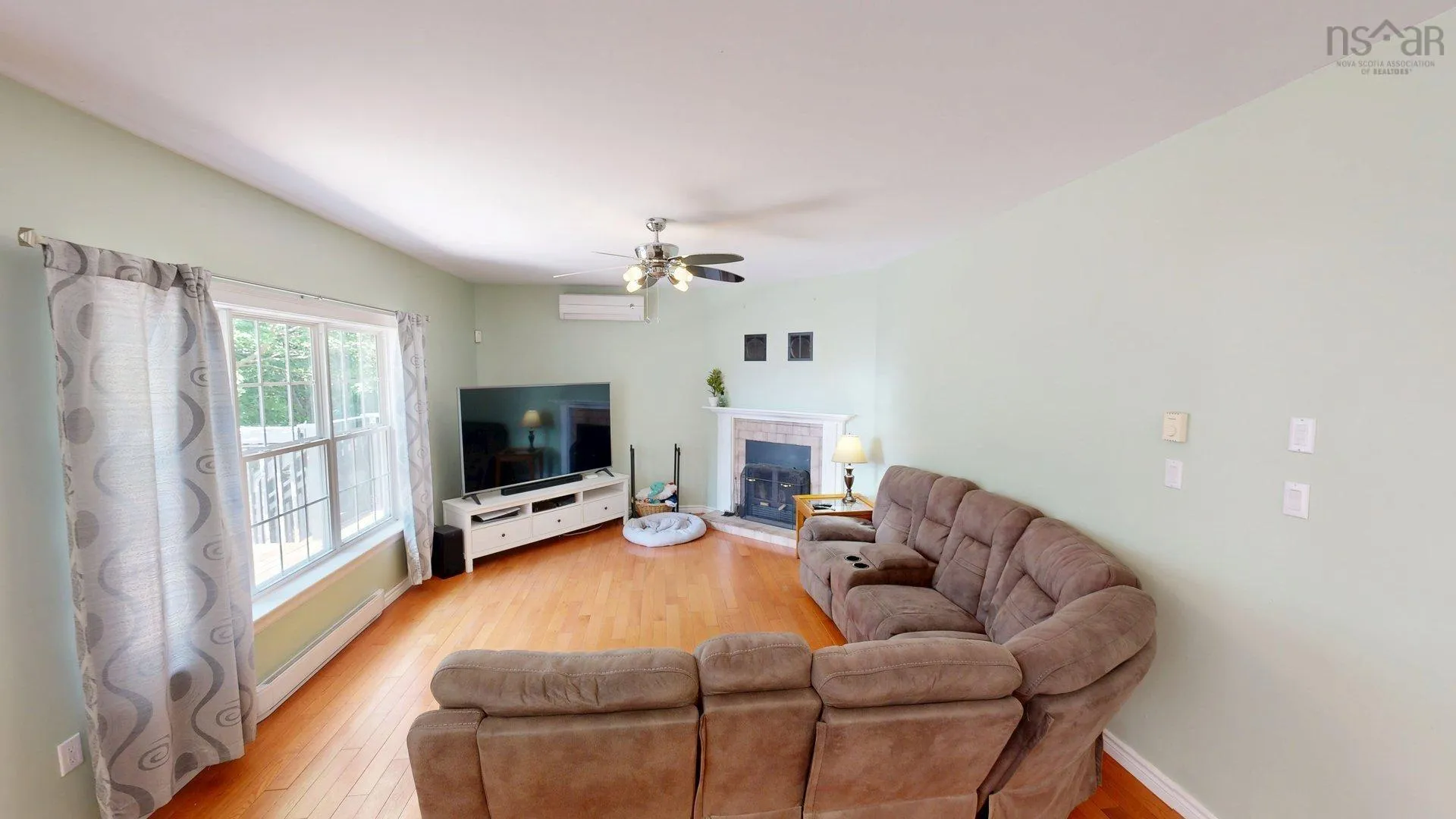 40 Saratoga Drive, Dartmouth, NS B2X 3P9, 5 Bedrooms Bedrooms, ,4 BathroomsBathrooms,Residential,For Sale,Saratoga Drive,202520324