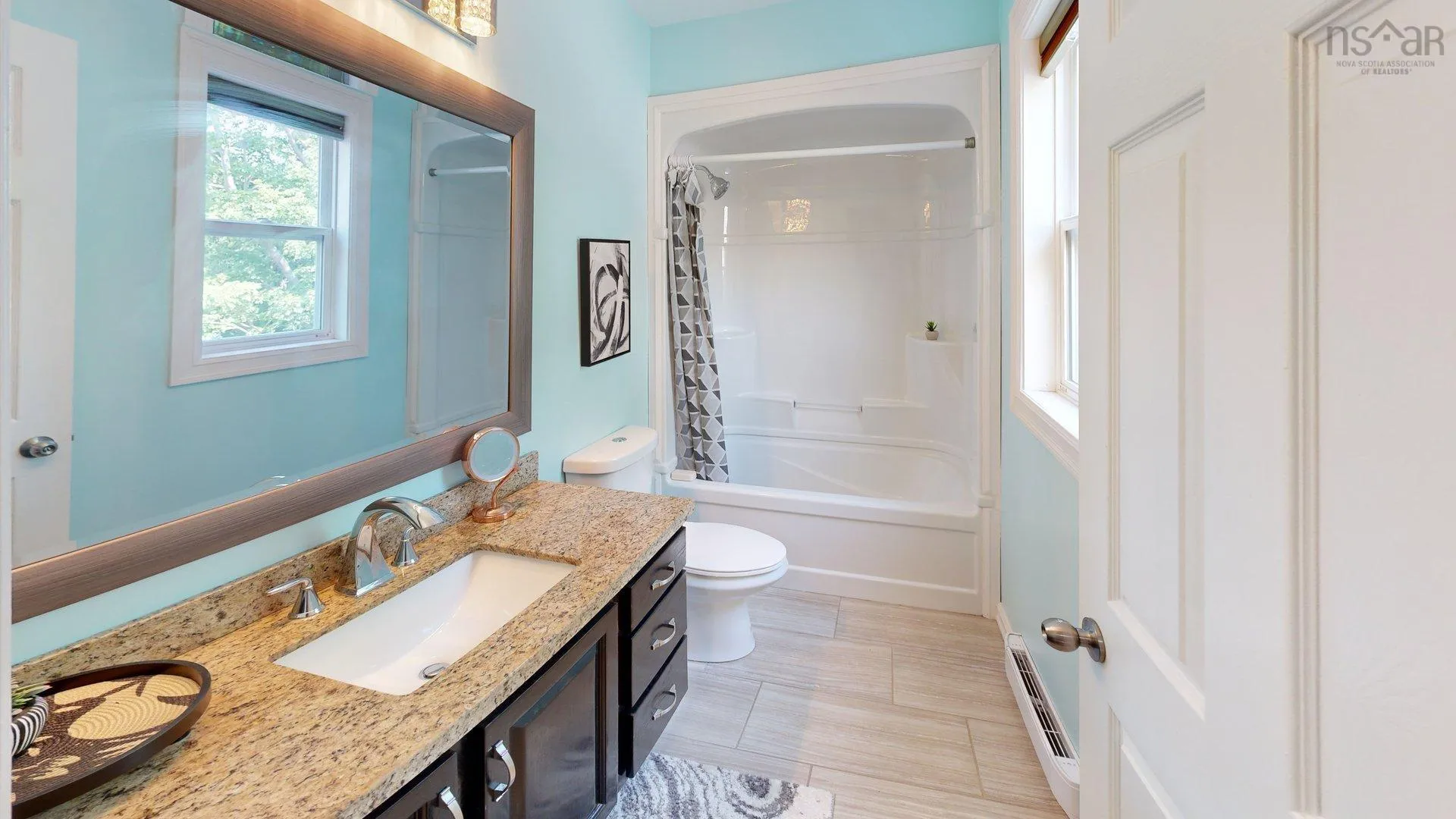 40 Saratoga Drive, Dartmouth, NS B2X 3P9, 5 Bedrooms Bedrooms, ,4 BathroomsBathrooms,Residential,For Sale,Saratoga Drive,202520324