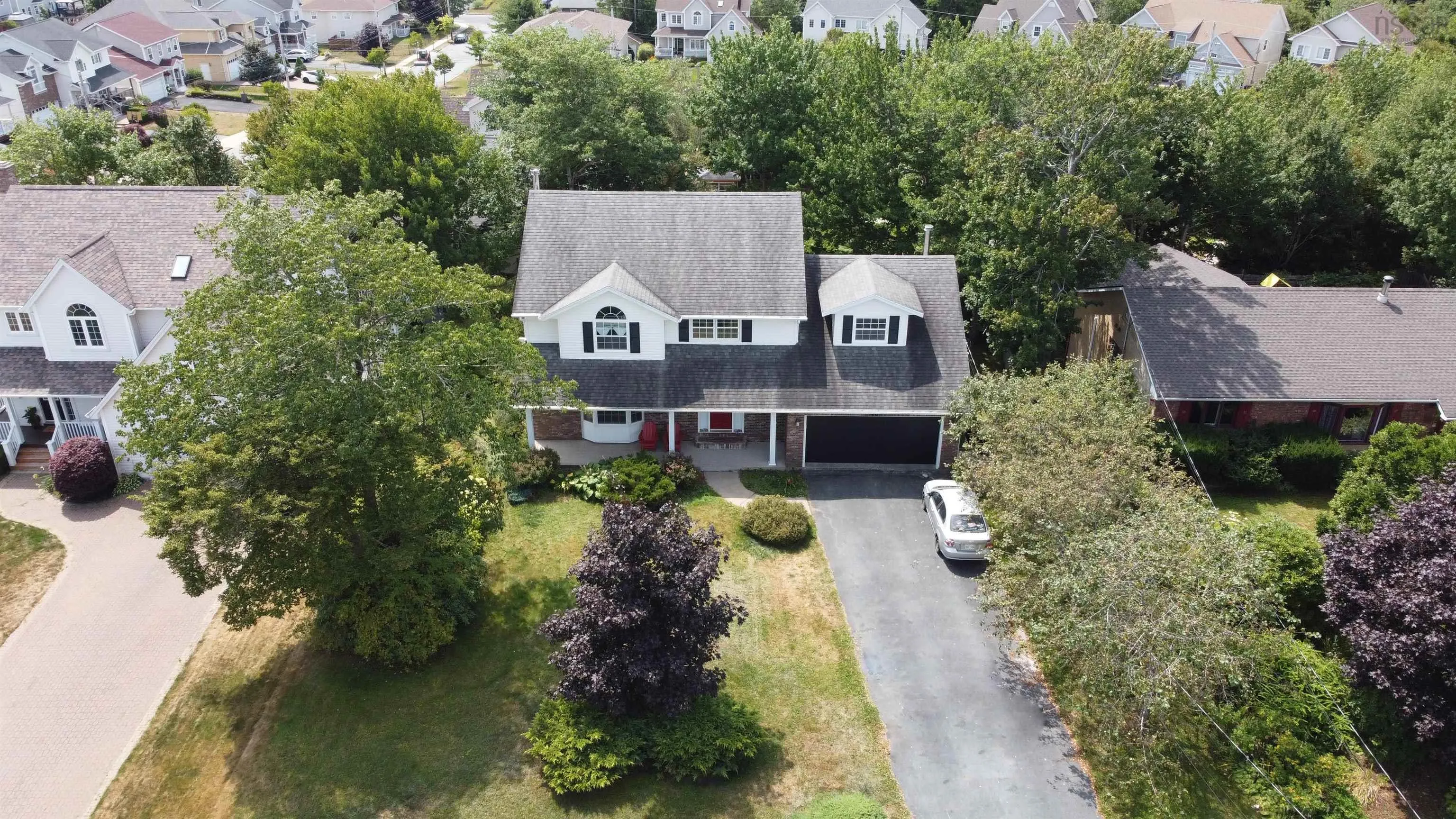 40 Saratoga Drive, Dartmouth, NS B2X 3P9, 5 Bedrooms Bedrooms, ,4 BathroomsBathrooms,Residential,For Sale,Saratoga Drive,202520324