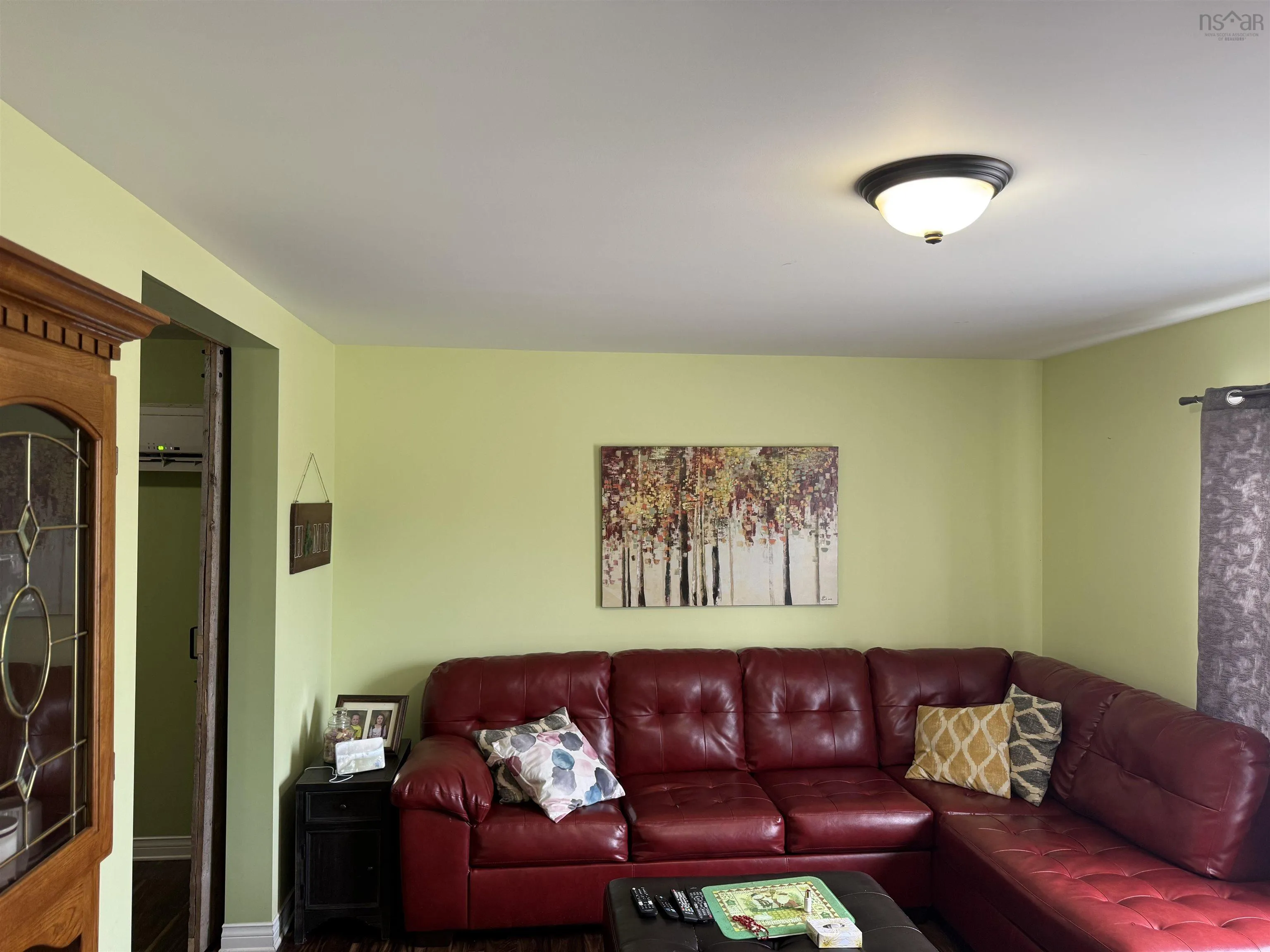 339 Hudson Street, New Waterford, NS B1E 3P7, 2 Bedrooms Bedrooms, ,3 BathroomsBathrooms,Residential,For Sale,Hudson,202521956