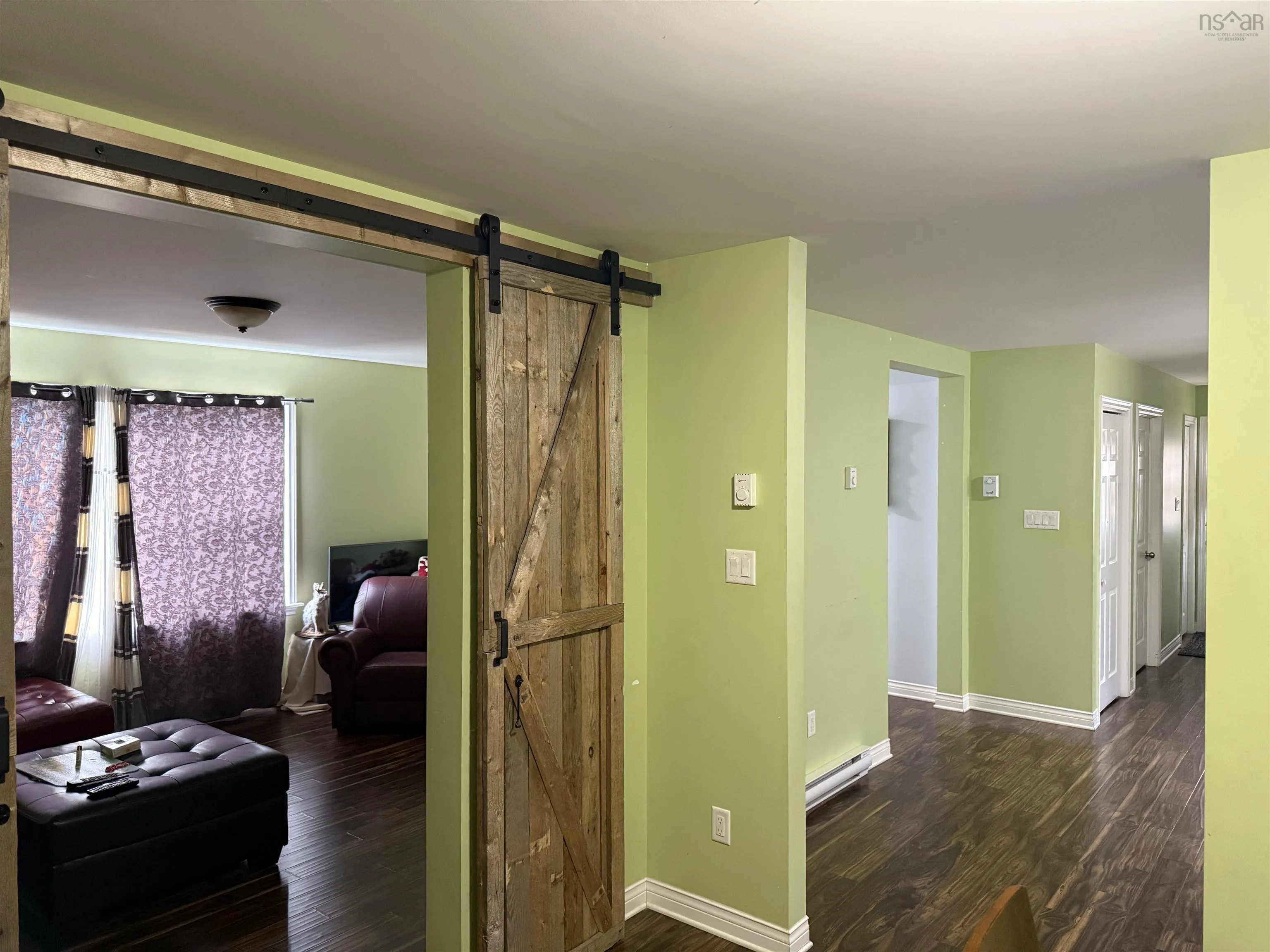 339 Hudson Street, New Waterford, NS B1E 3P7, 2 Bedrooms Bedrooms, ,3 BathroomsBathrooms,Residential,For Sale,Hudson,202521956