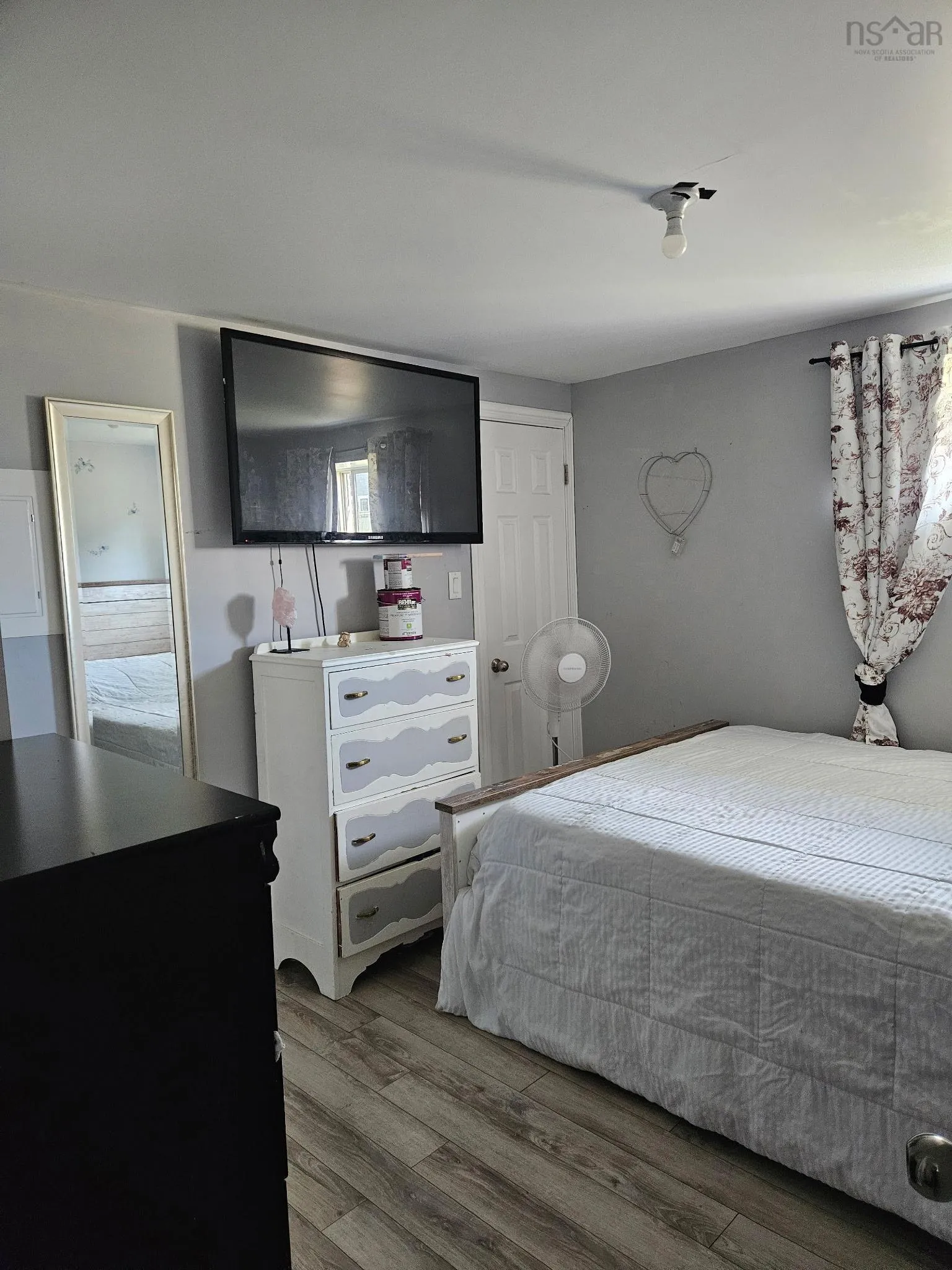 339 Hudson Street, New Waterford, NS B1E 3P7, 2 Bedrooms Bedrooms, ,3 BathroomsBathrooms,Residential,For Sale,Hudson,202521956