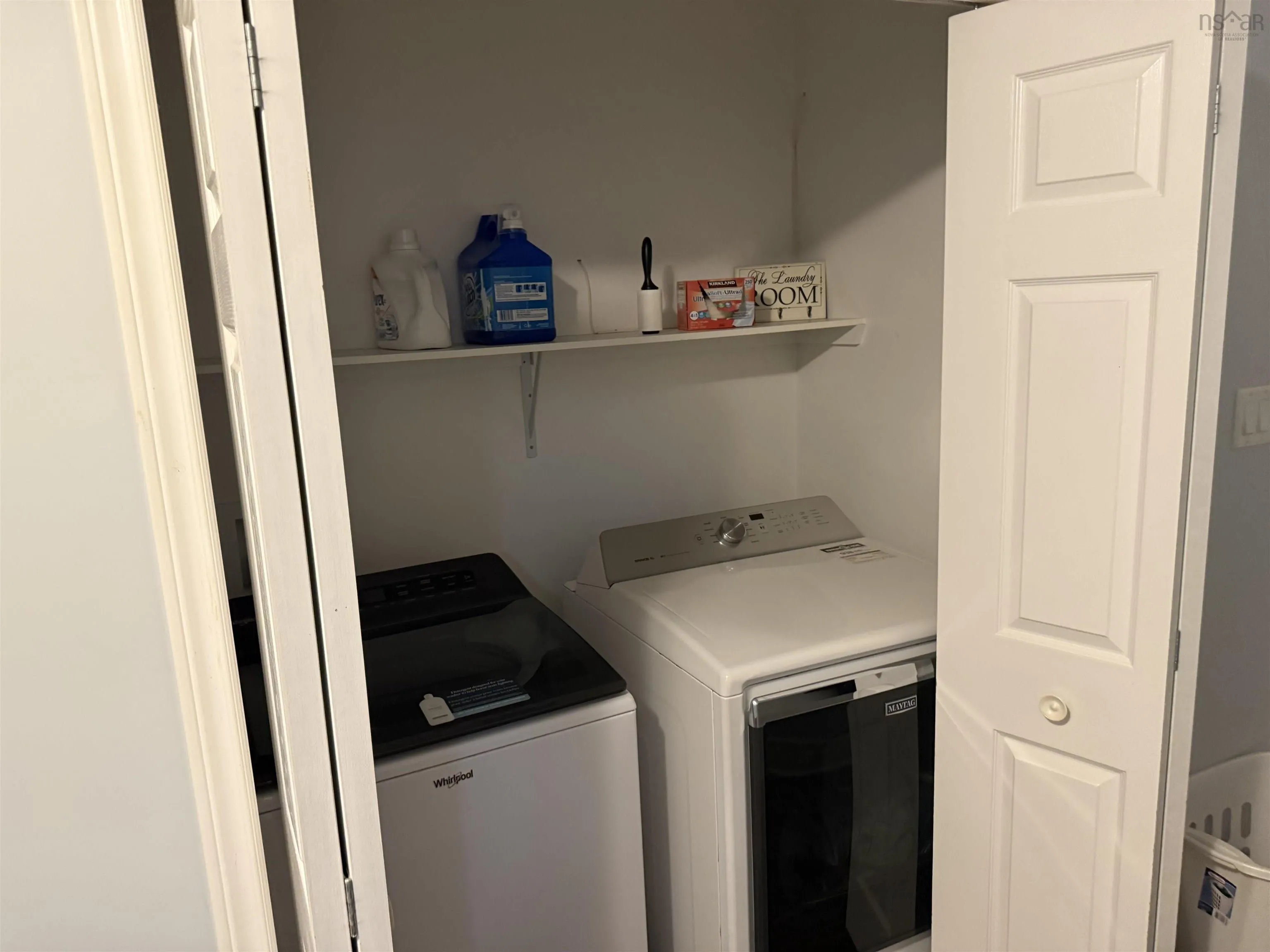 339 Hudson Street, New Waterford, NS B1E 3P7, 2 Bedrooms Bedrooms, ,3 BathroomsBathrooms,Residential,For Sale,Hudson,202521956