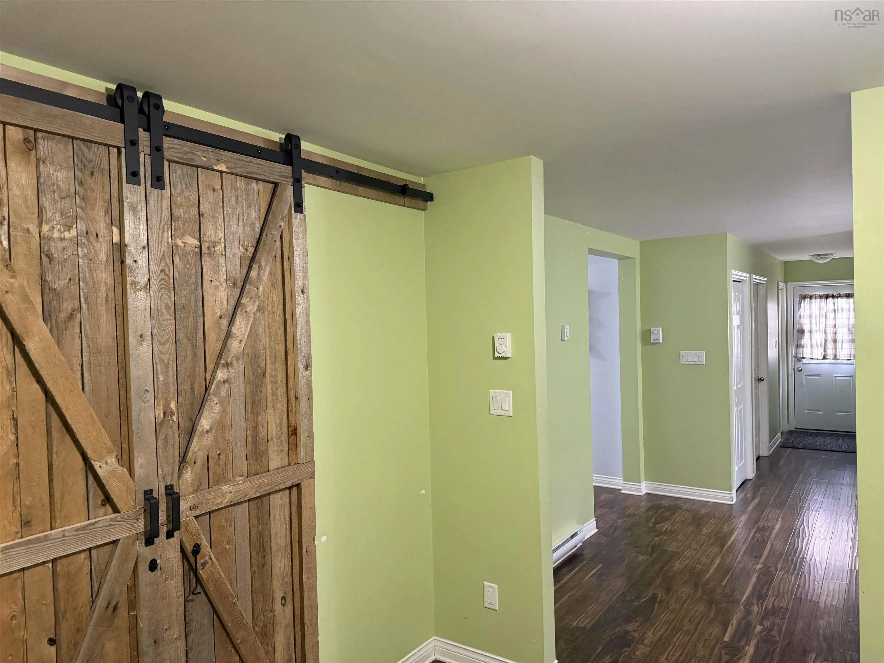339 Hudson Street, New Waterford, NS B1E 3P7, 2 Bedrooms Bedrooms, ,3 BathroomsBathrooms,Residential,For Sale,Hudson,202521956