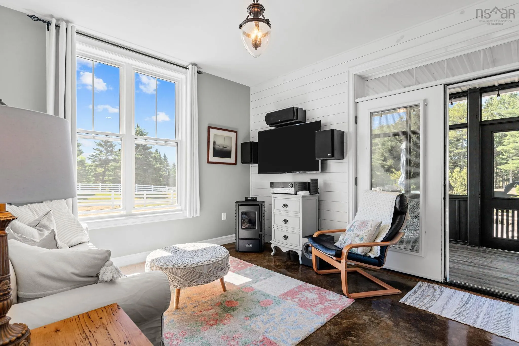 4303 3 Highway, Chester, NS B0J 1J0, 6 Bedrooms Bedrooms, ,3 BathroomsBathrooms,Residential,For Sale,3,202521654