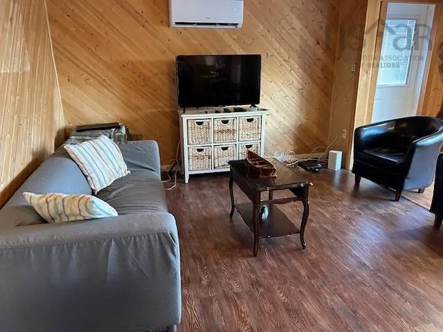 10485 Grenville Street, St. Peters, NS B0E 3B0, 2 Bedrooms Bedrooms, ,1 BathroomBathrooms,Residential,For Sale,Grenville,202525602