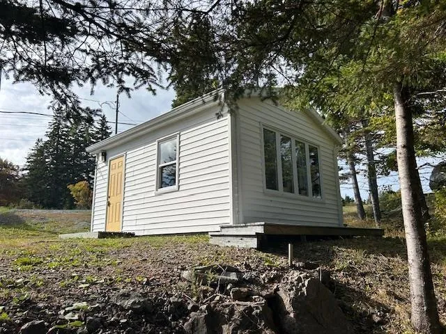 10485 Grenville Street, St. Peters, NS B0E 3B0, 2 Bedrooms Bedrooms, ,1 BathroomBathrooms,Residential,For Sale,Grenville,202525602