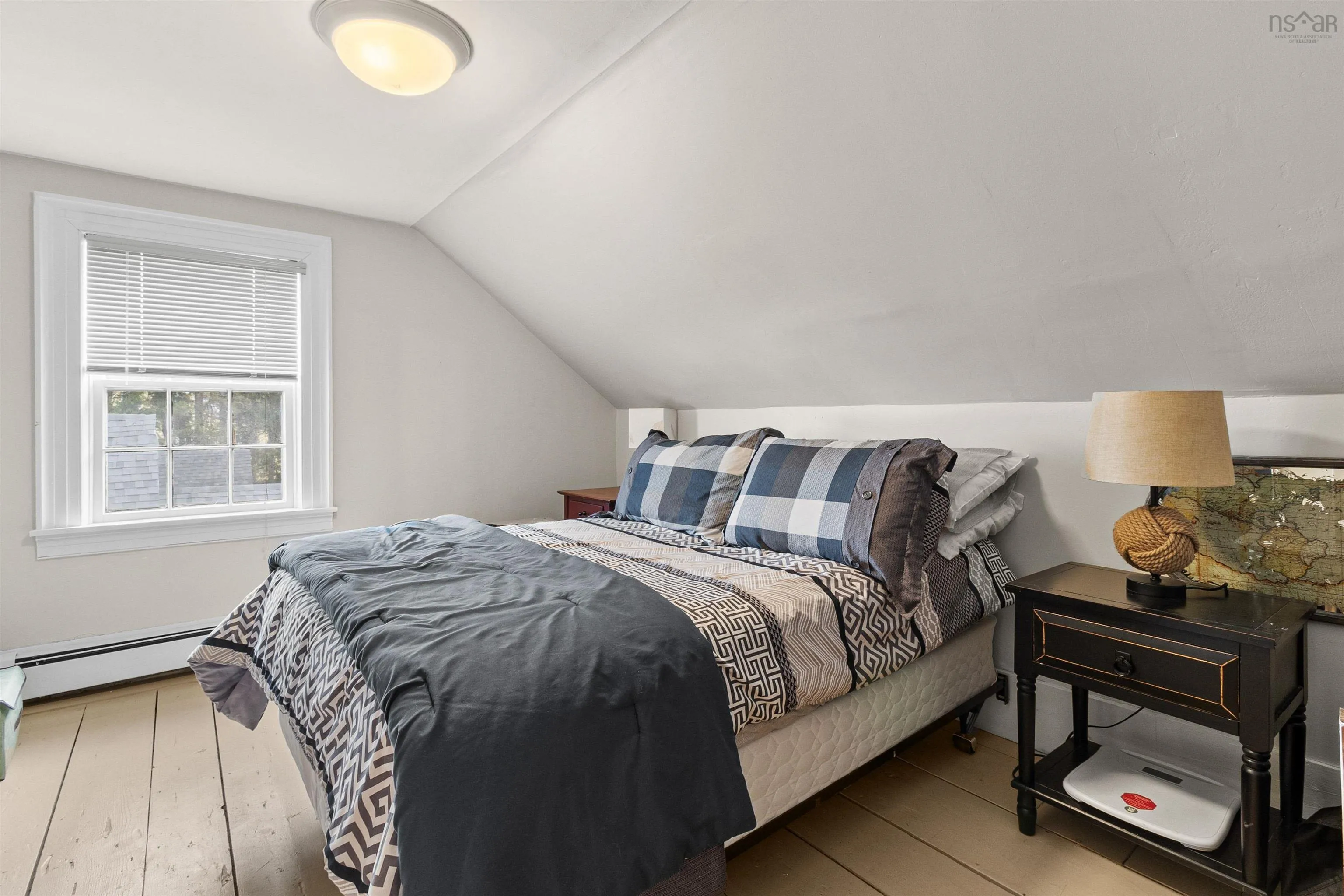 662 Main Street, Mahone Bay Ns B0j 2e0, ,Commercial Sale,For Sale,Main,202504683