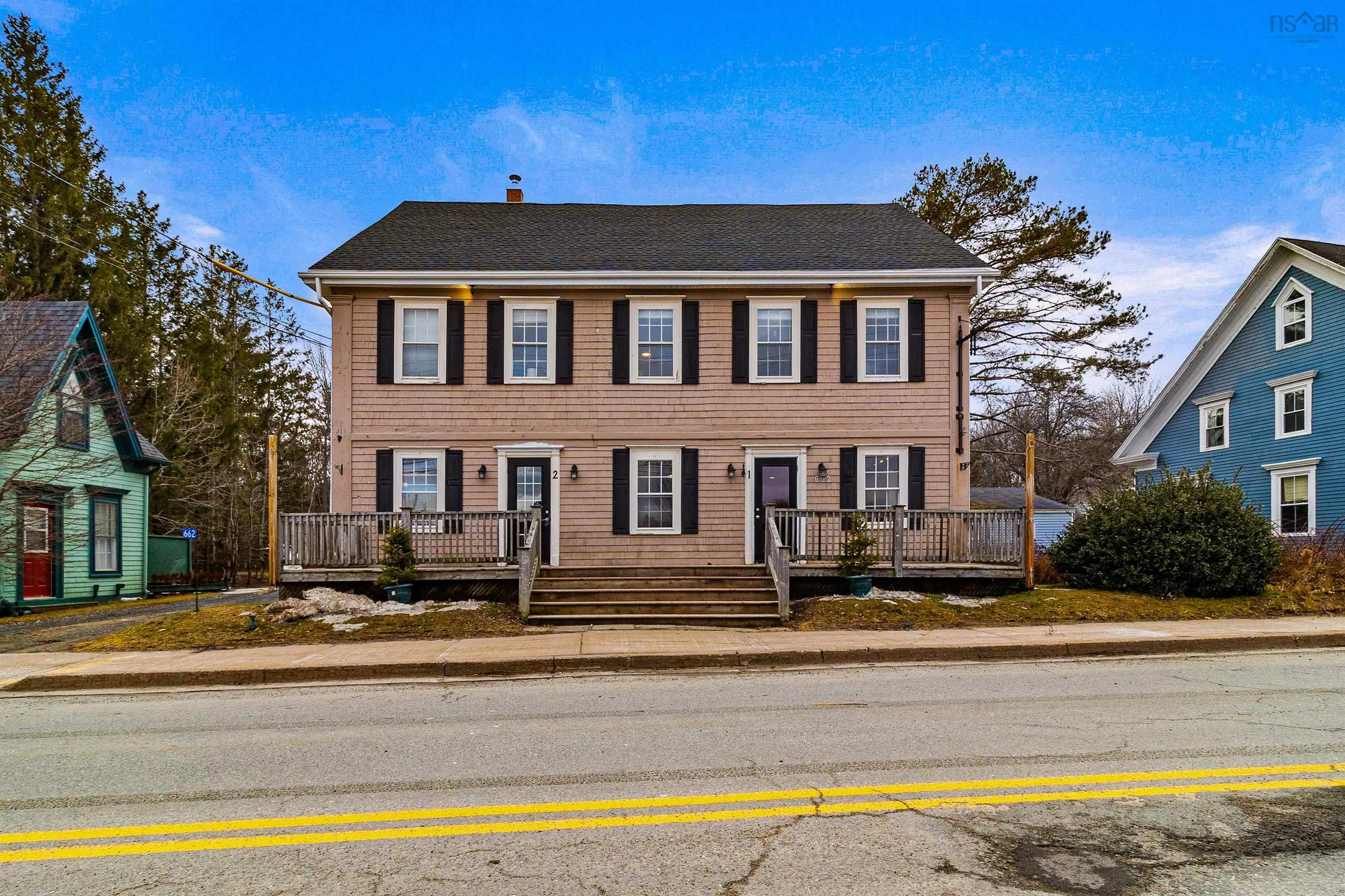 662 Main Street, Mahone Bay Ns B0j 2e0, ,Commercial Sale,For Sale,Main,202504683