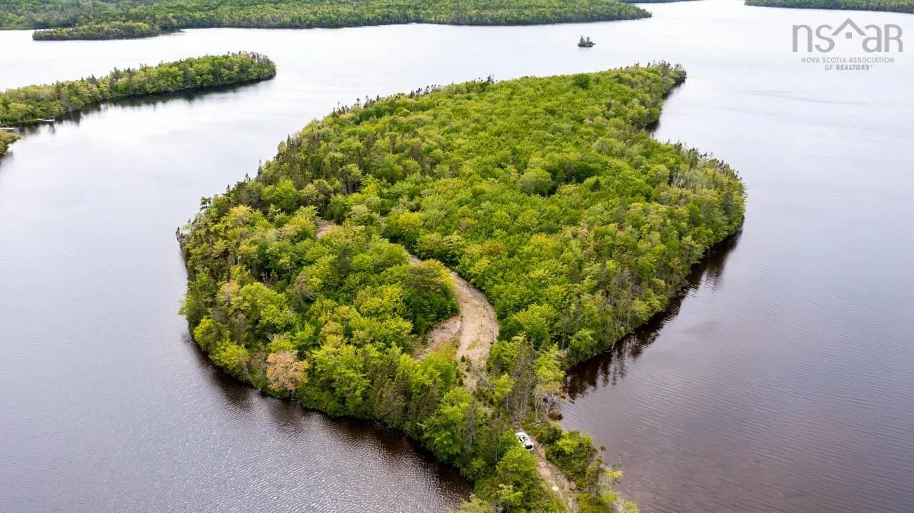 Campbells Point, Grand Lake, NS B0E 1K0, ,Land,For Sale,Campbells Point,202511958