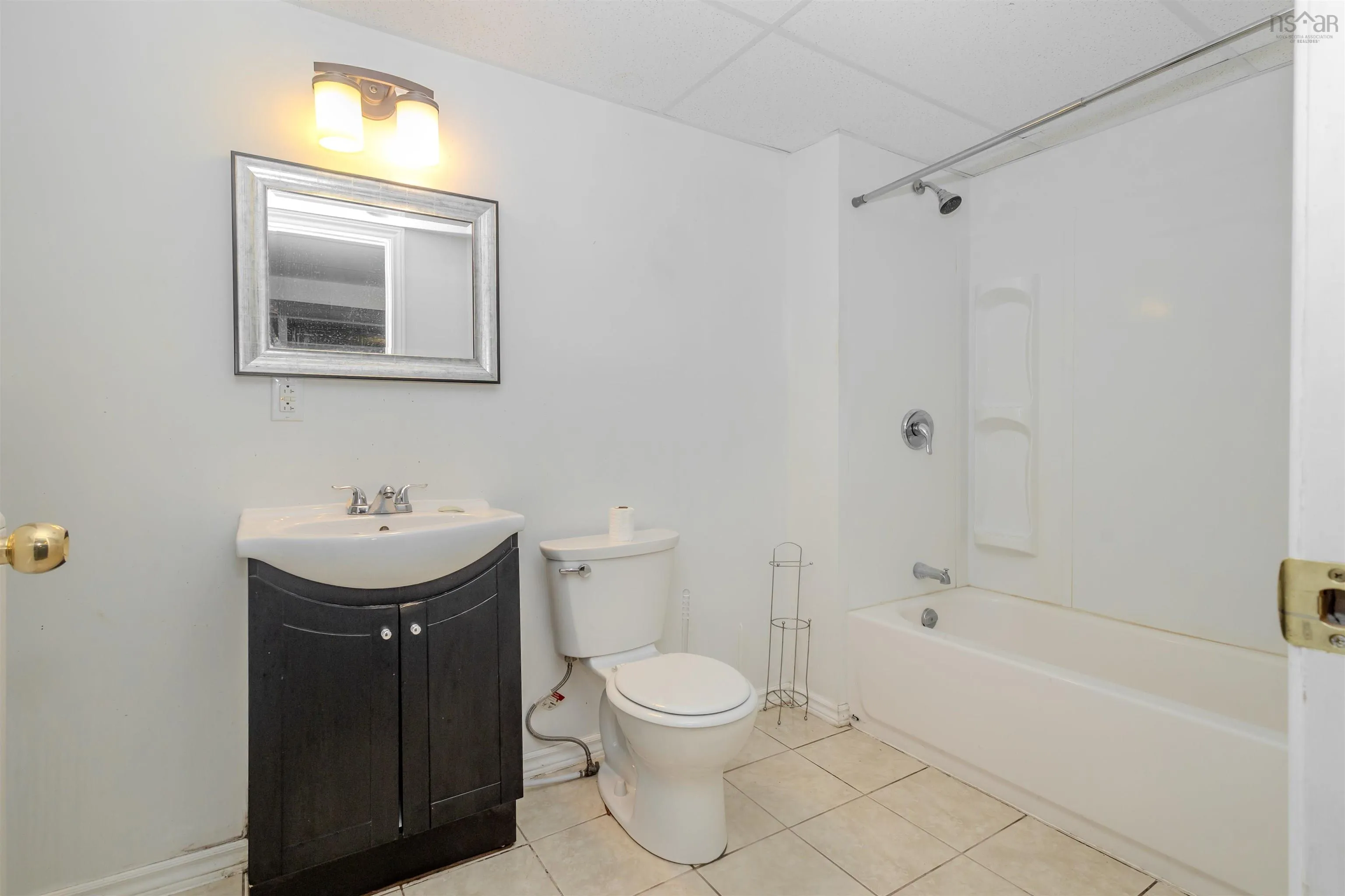 41 Franklyn Drive, Sydney, NS B1M 1A6, 4 Bedrooms Bedrooms, ,3 BathroomsBathrooms,Residential,For Sale,Franklyn,202522917