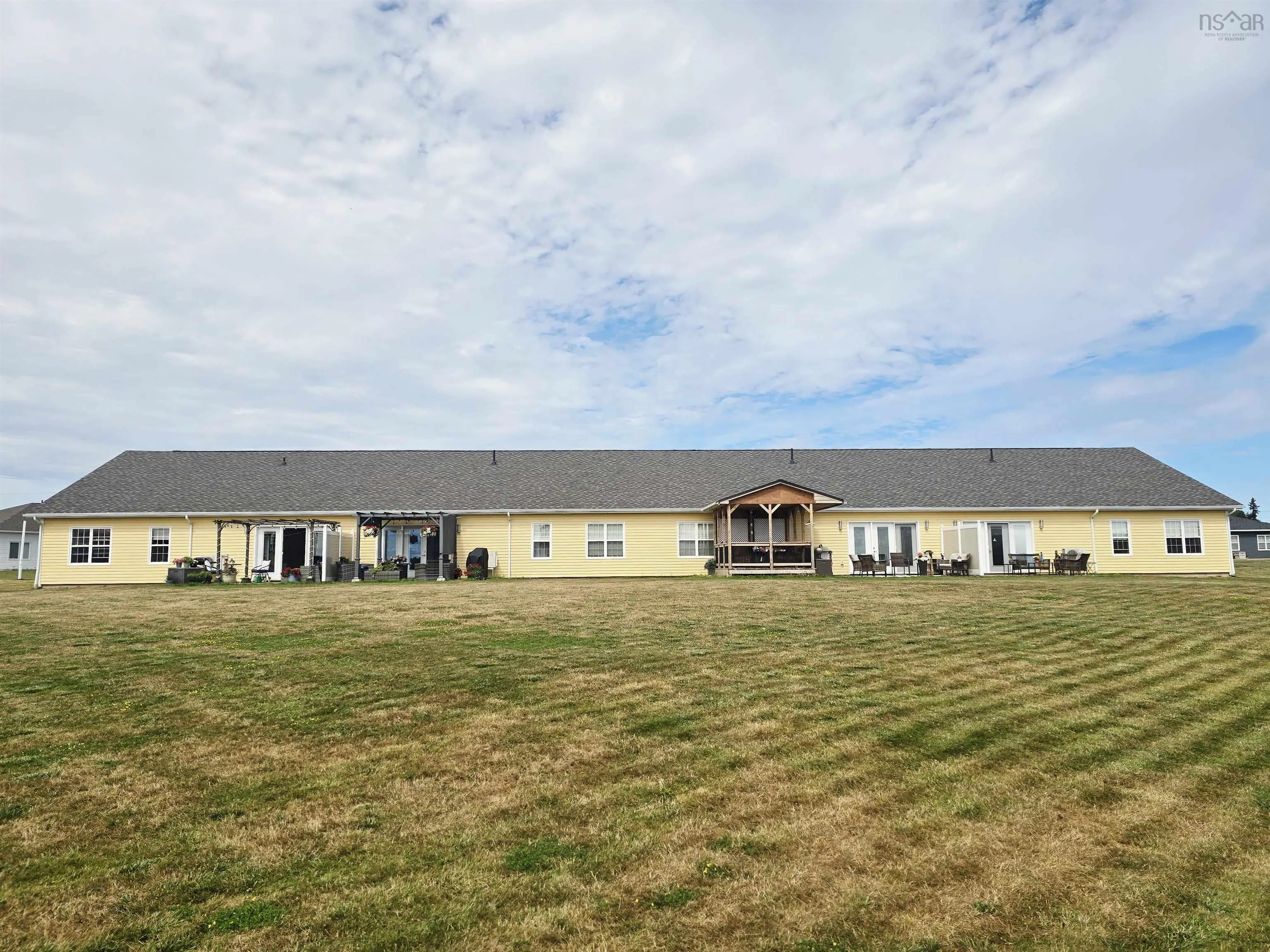 144 Norway Point Road, Pictou, NS B0K 1H0, 8 Bedrooms Bedrooms, ,Residential Income,For Sale,Norway Point,202521324