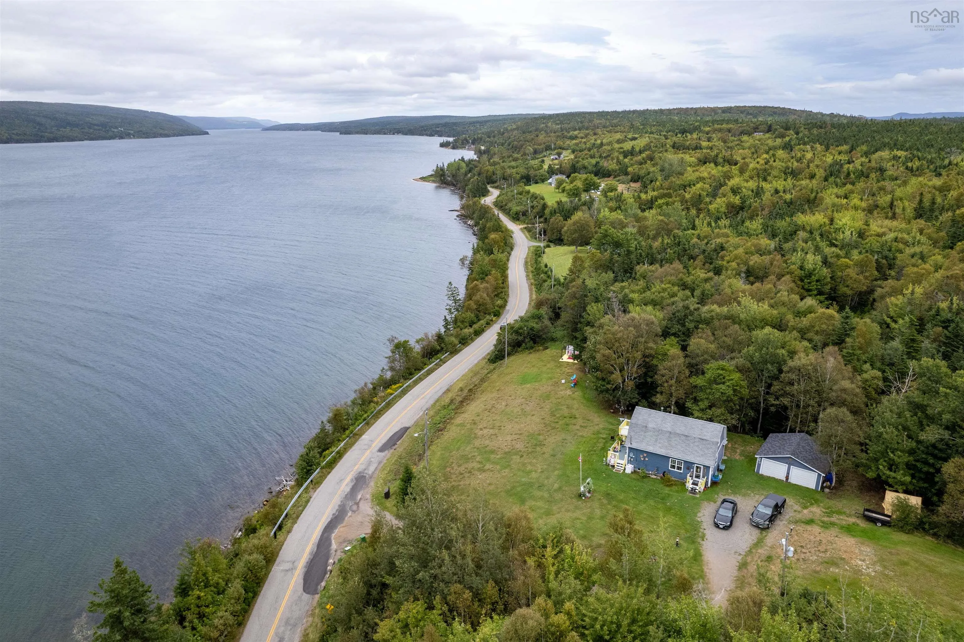 8872 Kempt Head Road, Kempt Head, NS B1X 1R2, 2 Bedrooms Bedrooms, ,2 BathroomsBathrooms,Residential,For Sale,Kempt Head,202513539