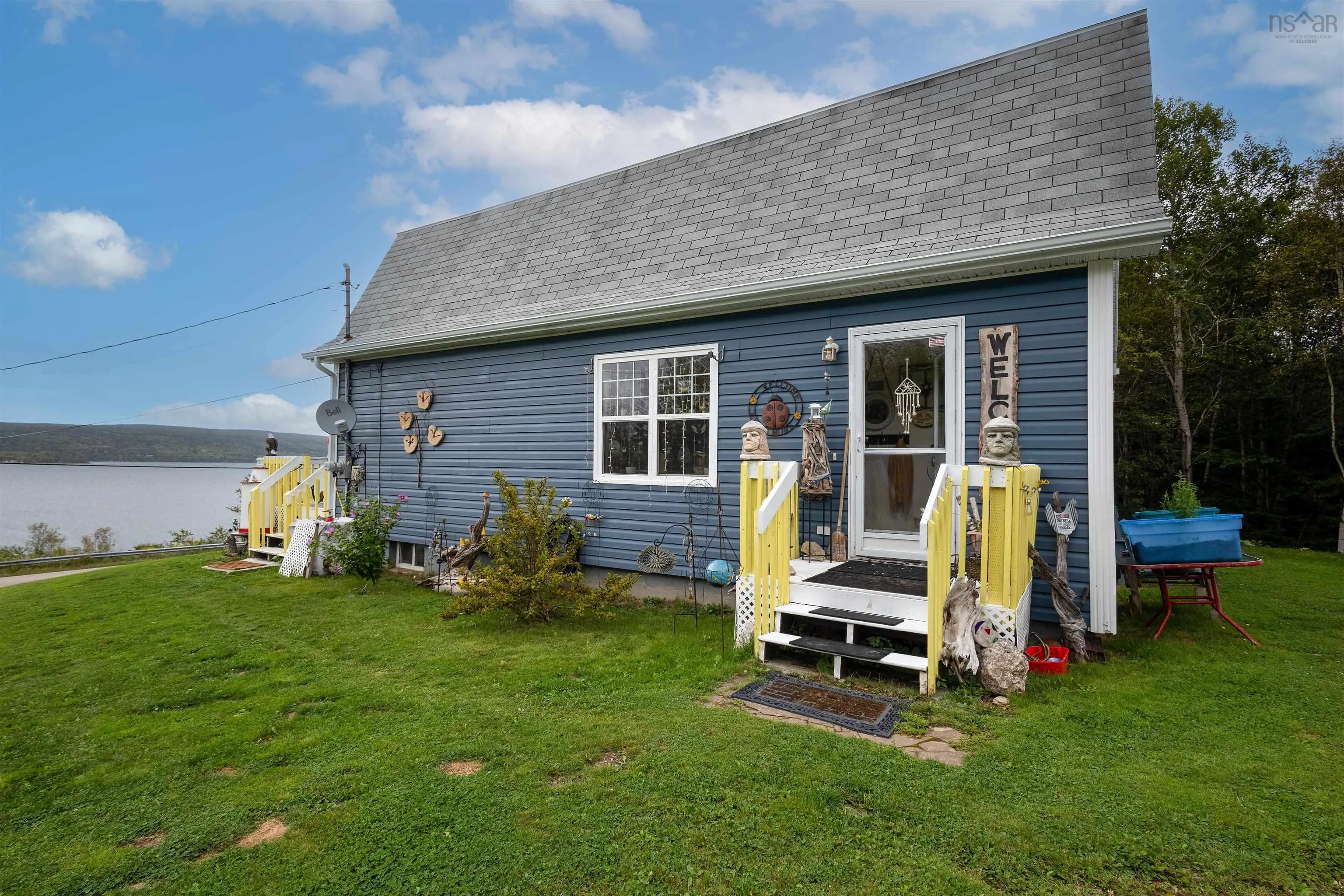 8872 Kempt Head Road, Kempt Head, NS B1X 1R2, 2 Bedrooms Bedrooms, ,2 BathroomsBathrooms,Residential,For Sale,Kempt Head,202513539