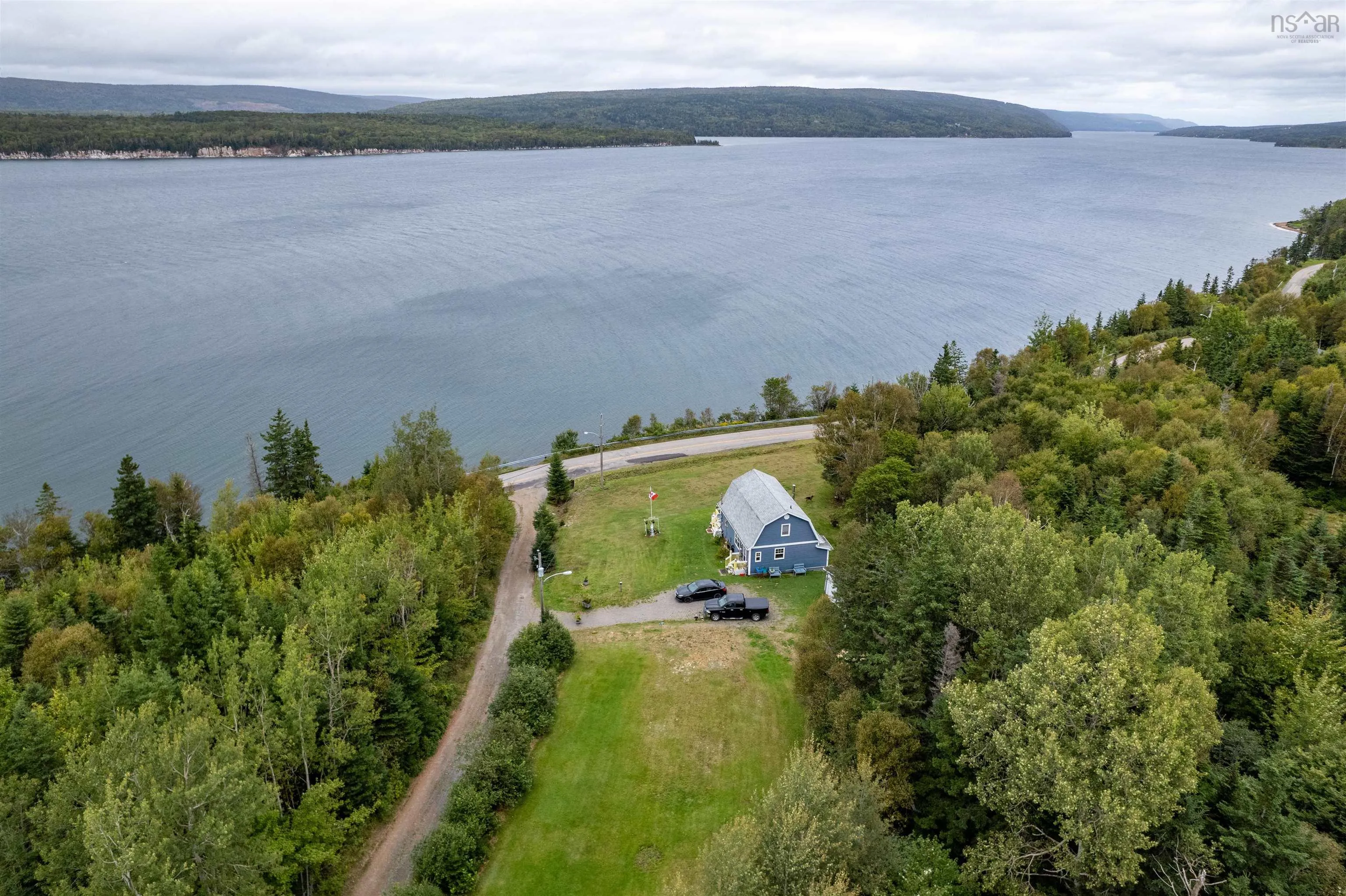 8872 Kempt Head Road, Kempt Head, NS B1X 1R2, 2 Bedrooms Bedrooms, ,2 BathroomsBathrooms,Residential,For Sale,Kempt Head,202513539