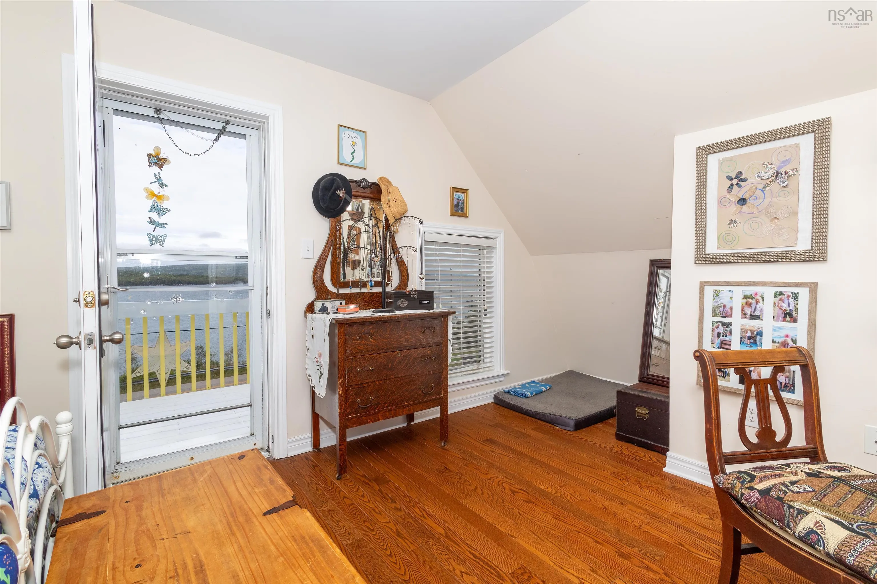 8872 Kempt Head Road, Kempt Head, NS B1X 1R2, 2 Bedrooms Bedrooms, ,2 BathroomsBathrooms,Residential,For Sale,Kempt Head,202513539