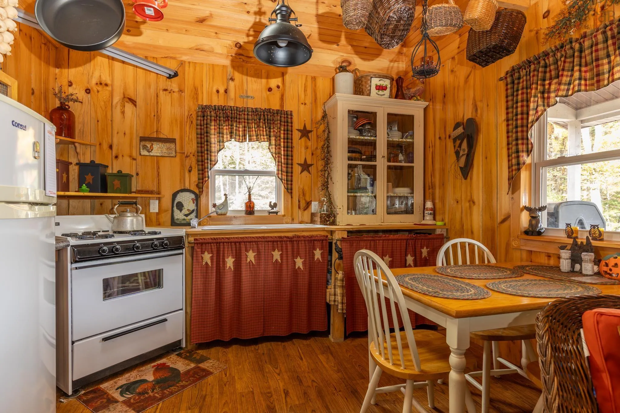 1060 North Kemptville Road, North Kemptville Ns B5a 5p2, 2 Bedrooms Bedrooms, ,1 BathroomBathrooms,Residential,For Sale,North Kemptville,202508250
