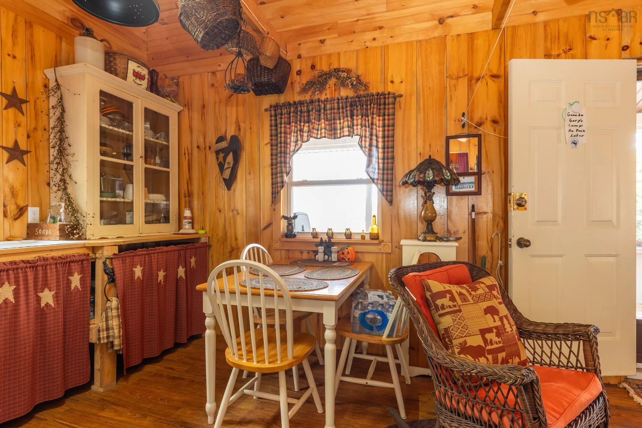 1060 North Kemptville Road, North Kemptville Ns B5a 5p2, 2 Bedrooms Bedrooms, ,1 BathroomBathrooms,Residential,For Sale,North Kemptville,202508250