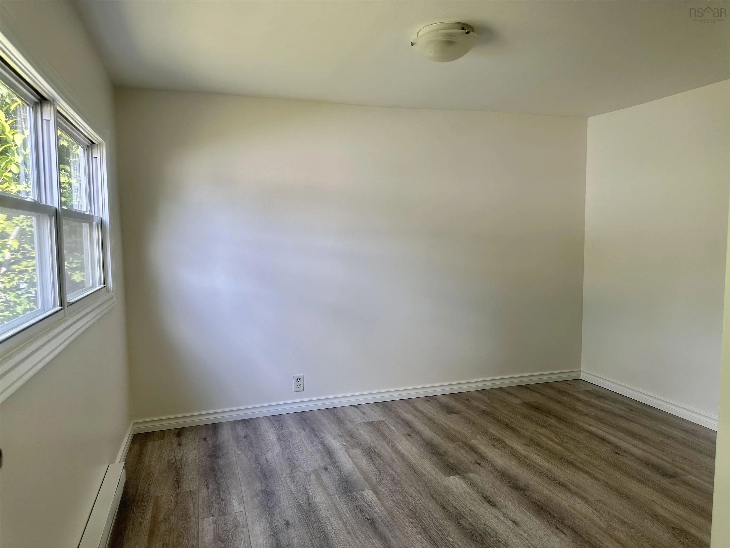 5 Dopey Lane, Lake Echo, NS B3E 1B8, 2 Bedrooms Bedrooms, ,1 BathroomBathrooms,Residential,For Sale,Dopey,202512597