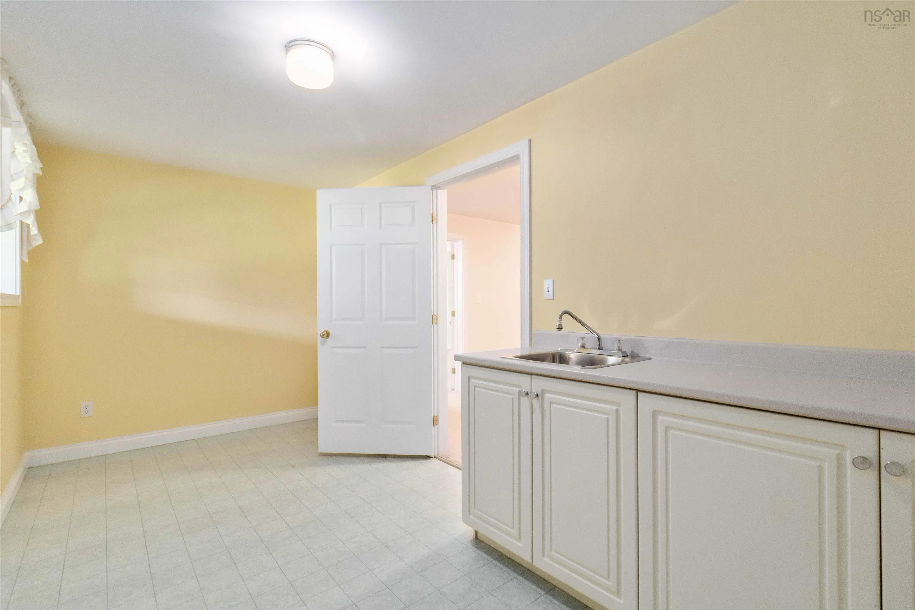12 Kingsley Close, Halifax, NS B3S 1H5, 4 Bedrooms Bedrooms, ,4 BathroomsBathrooms,Residential,For Sale,Kingsley,202519695
