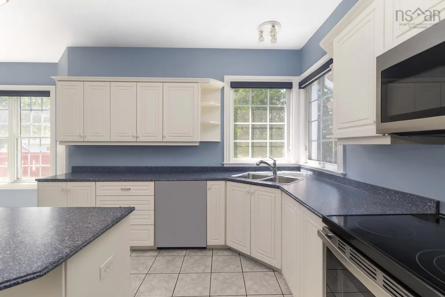 12 Kingsley Close, Halifax, NS B3S 1H5, 4 Bedrooms Bedrooms, ,4 BathroomsBathrooms,Residential,For Sale,Kingsley,202519695