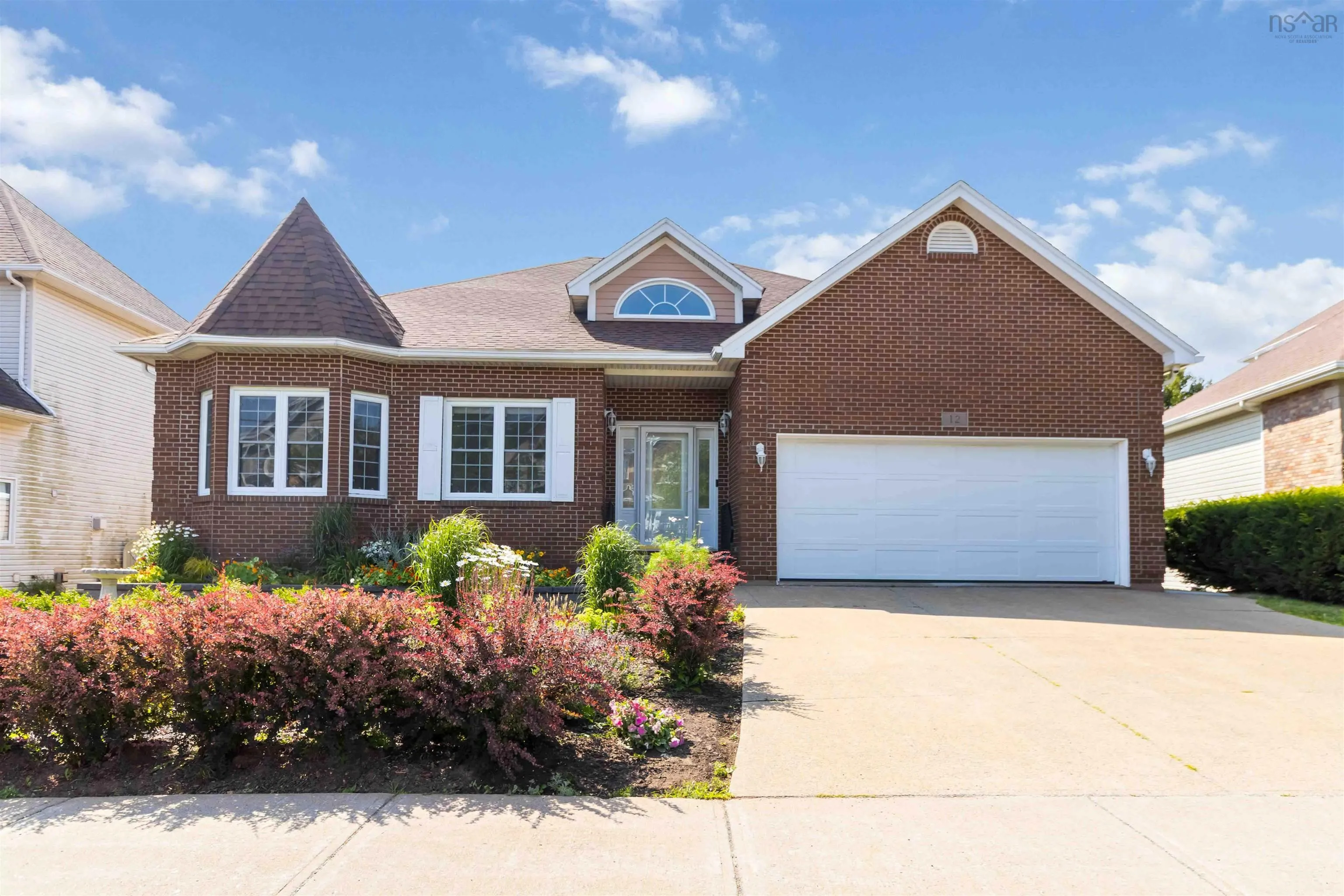 12 Kingsley Close, Halifax, NS B3S 1H5, 4 Bedrooms Bedrooms, ,4 BathroomsBathrooms,Residential,For Sale,Kingsley,202519695