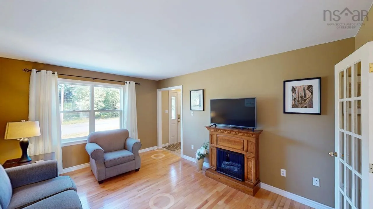 180 Birchview Crescent, New Glasgow, NS B2H 5T5, 5 Bedrooms Bedrooms, ,3 BathroomsBathrooms,Residential,For Sale,Birchview,202521666