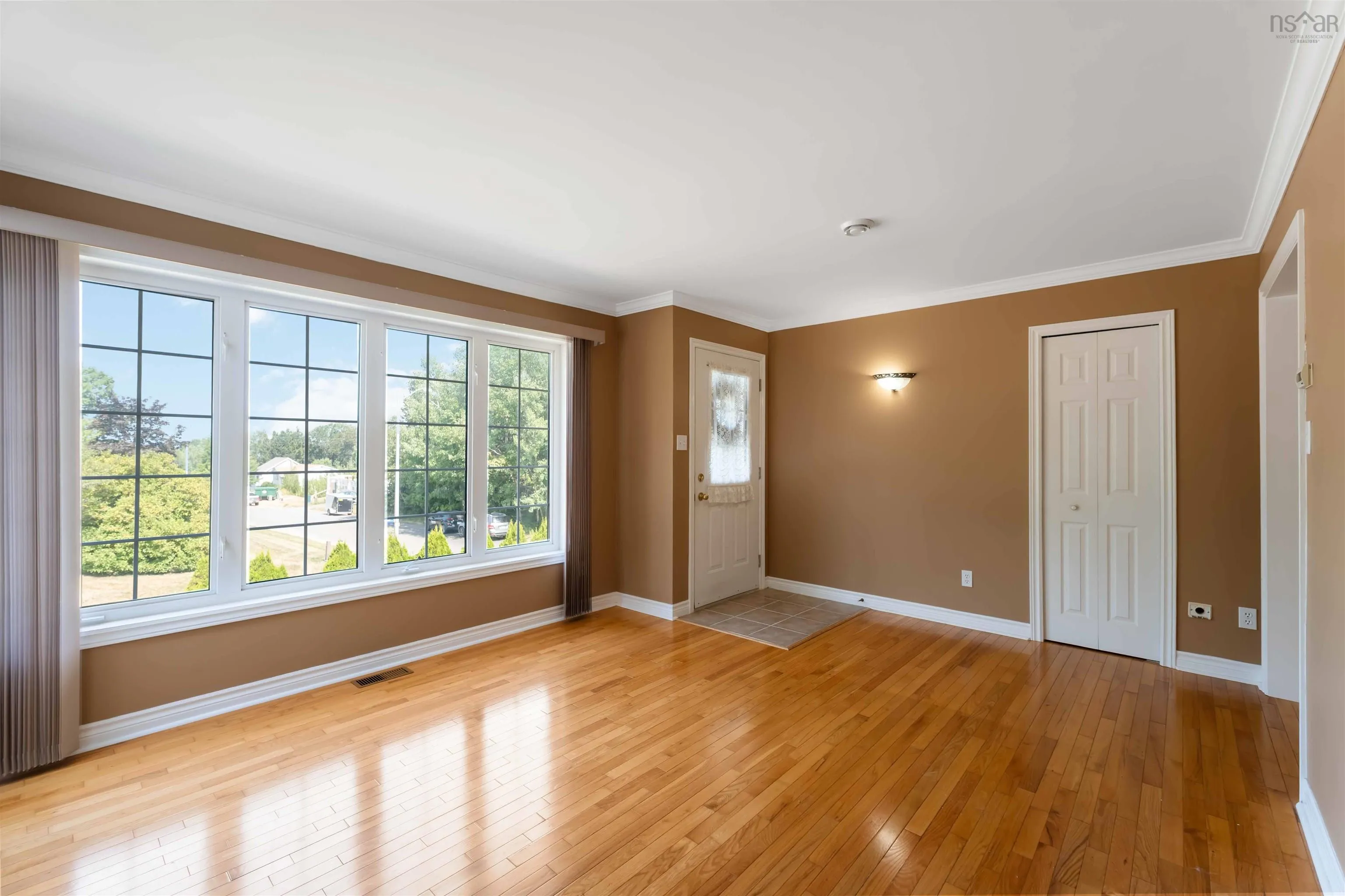56 Macdonald Park Road, Kentville, NS B4N 5C7, 3 Bedrooms Bedrooms, ,1 BathroomBathrooms,Residential,For Sale,Macdonald Park,202521955