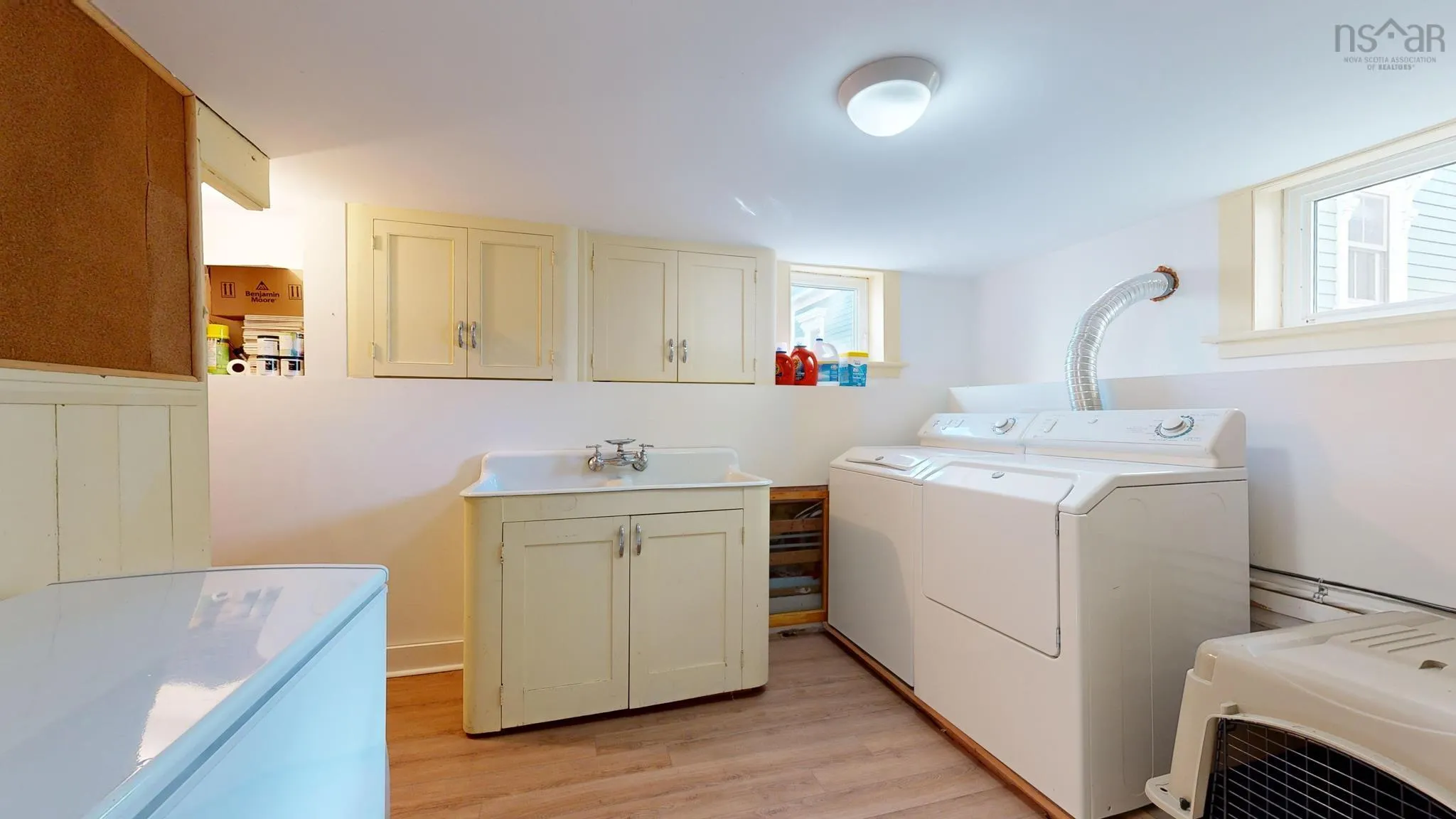60 Cornwallis Street, Lunenburg, NS B0J 2C0, 5 Bedrooms Bedrooms, ,3 BathroomsBathrooms,Residential,For Sale,Cornwallis,202519708
