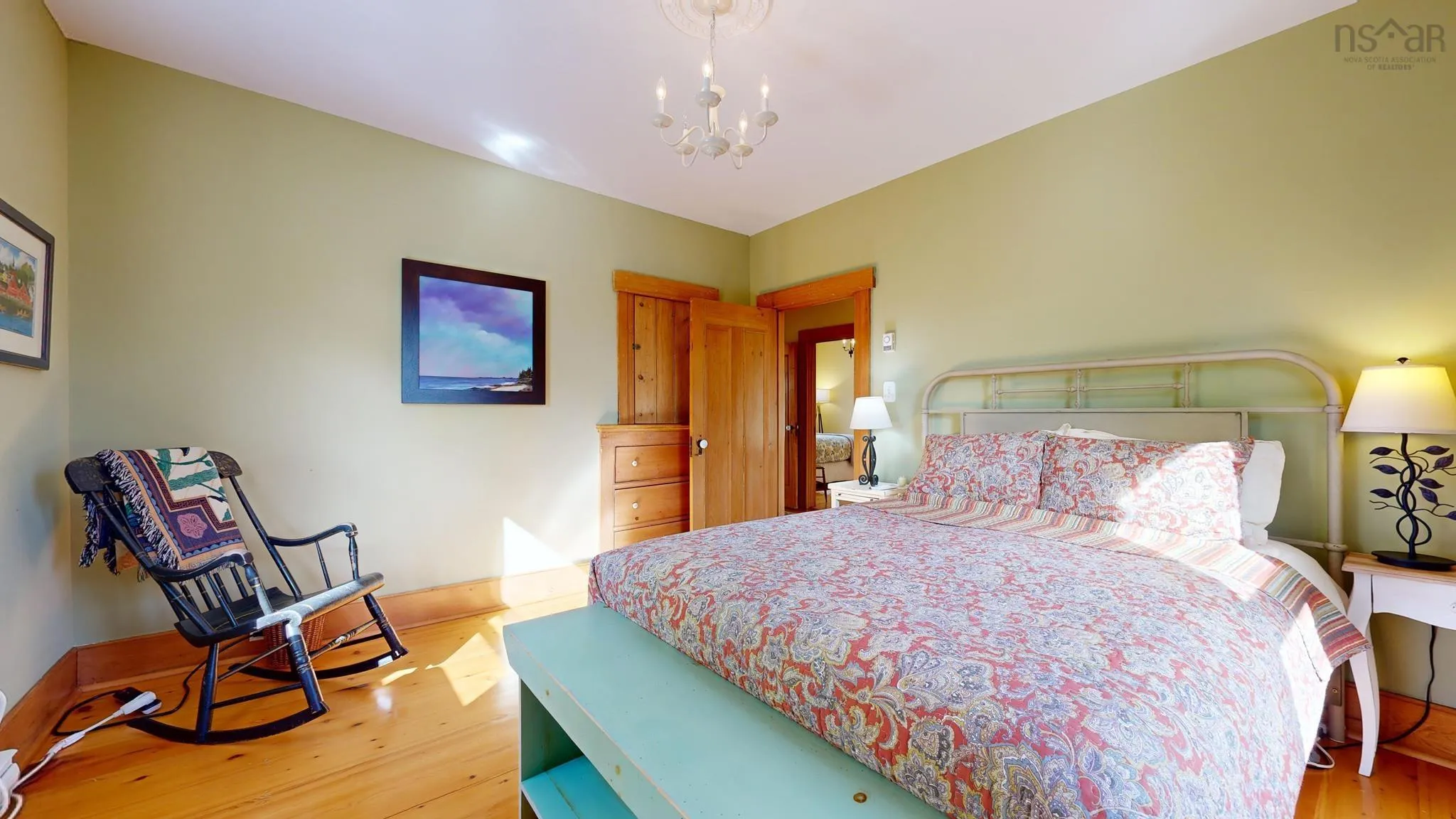 60 Cornwallis Street, Lunenburg, NS B0J 2C0, 5 Bedrooms Bedrooms, ,3 BathroomsBathrooms,Residential,For Sale,Cornwallis,202519708